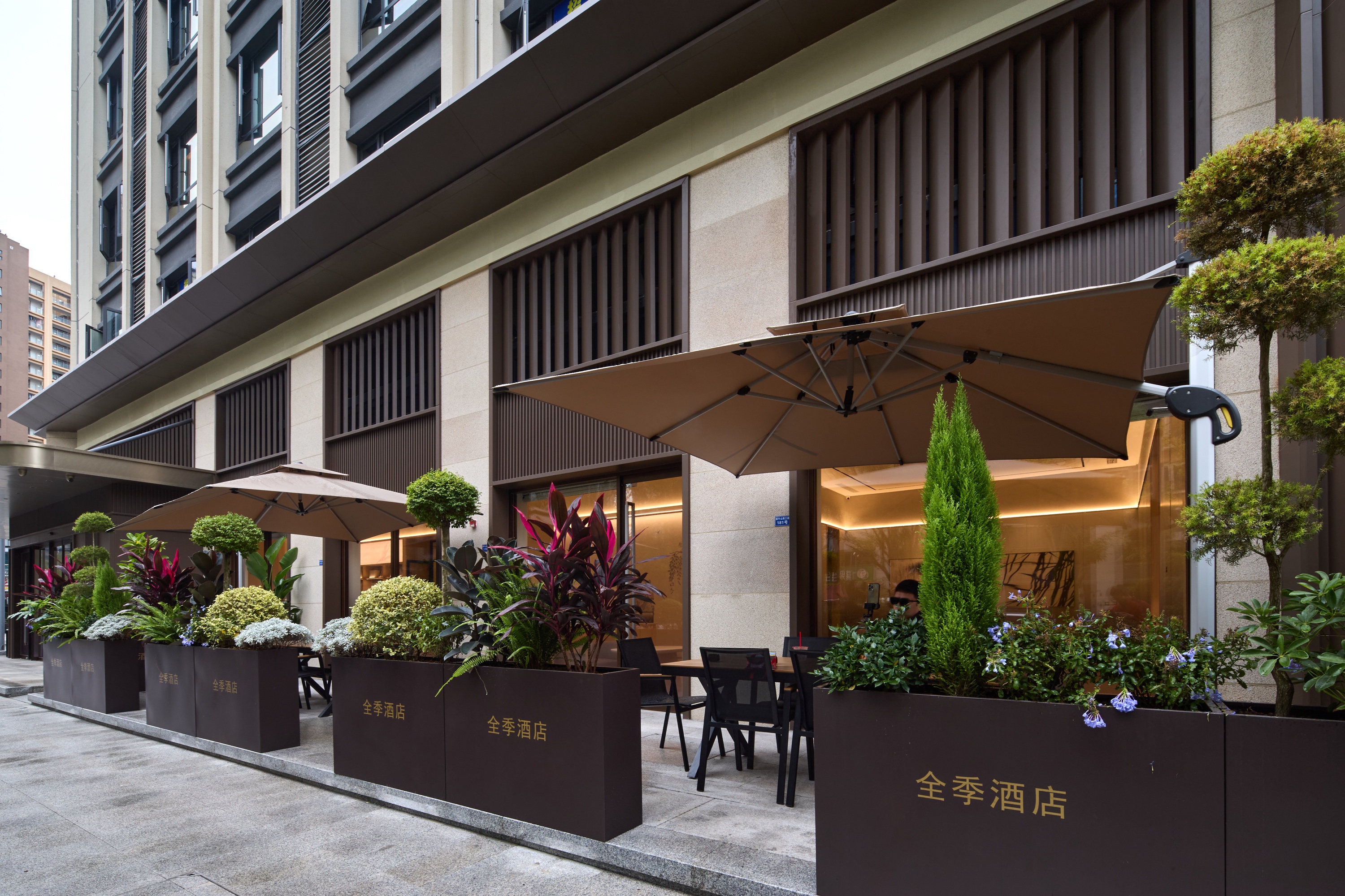 全季成都西博城兴隆湖湿地公园酒店