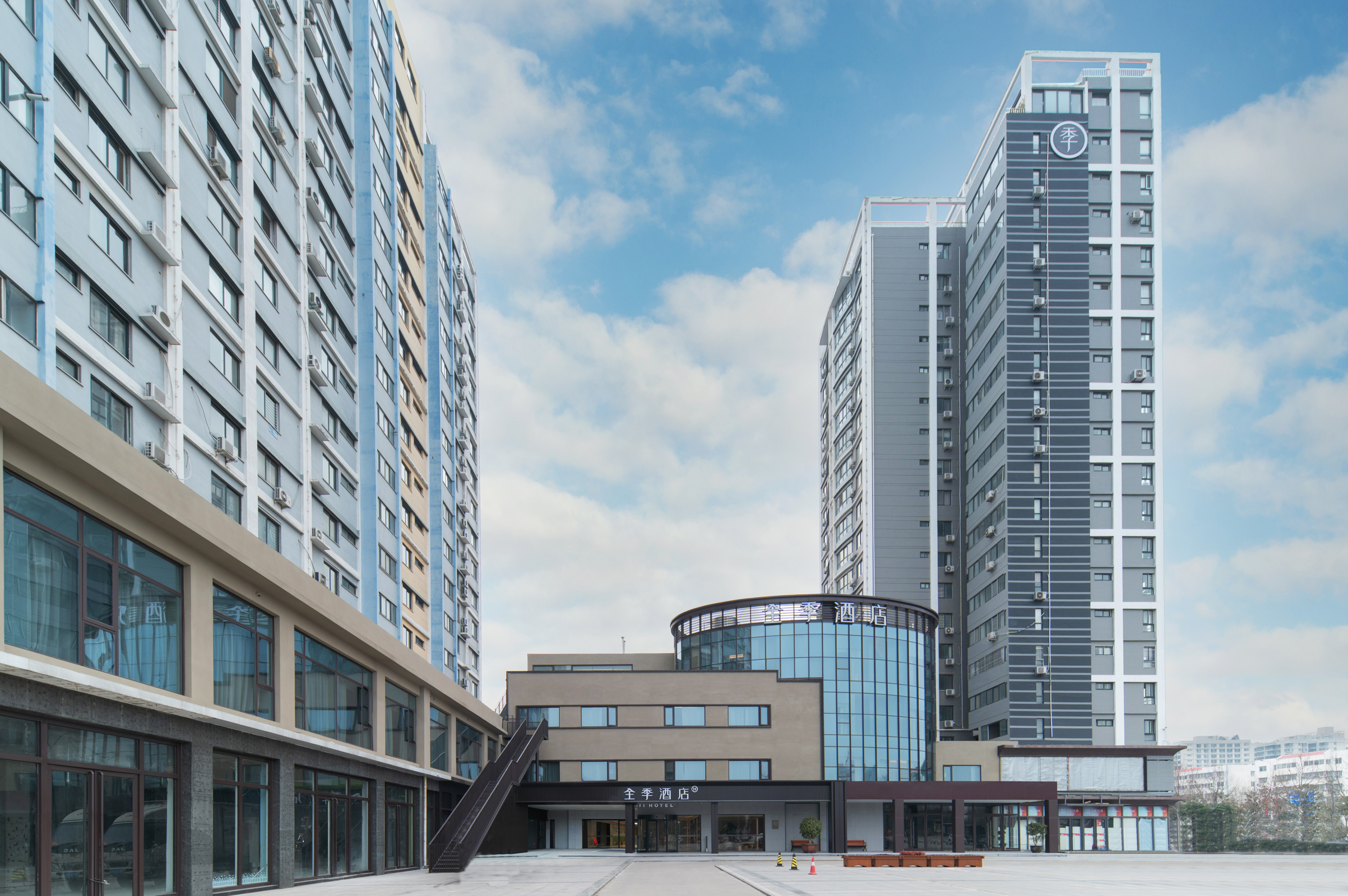 全季南阳市政府光武大桥酒店