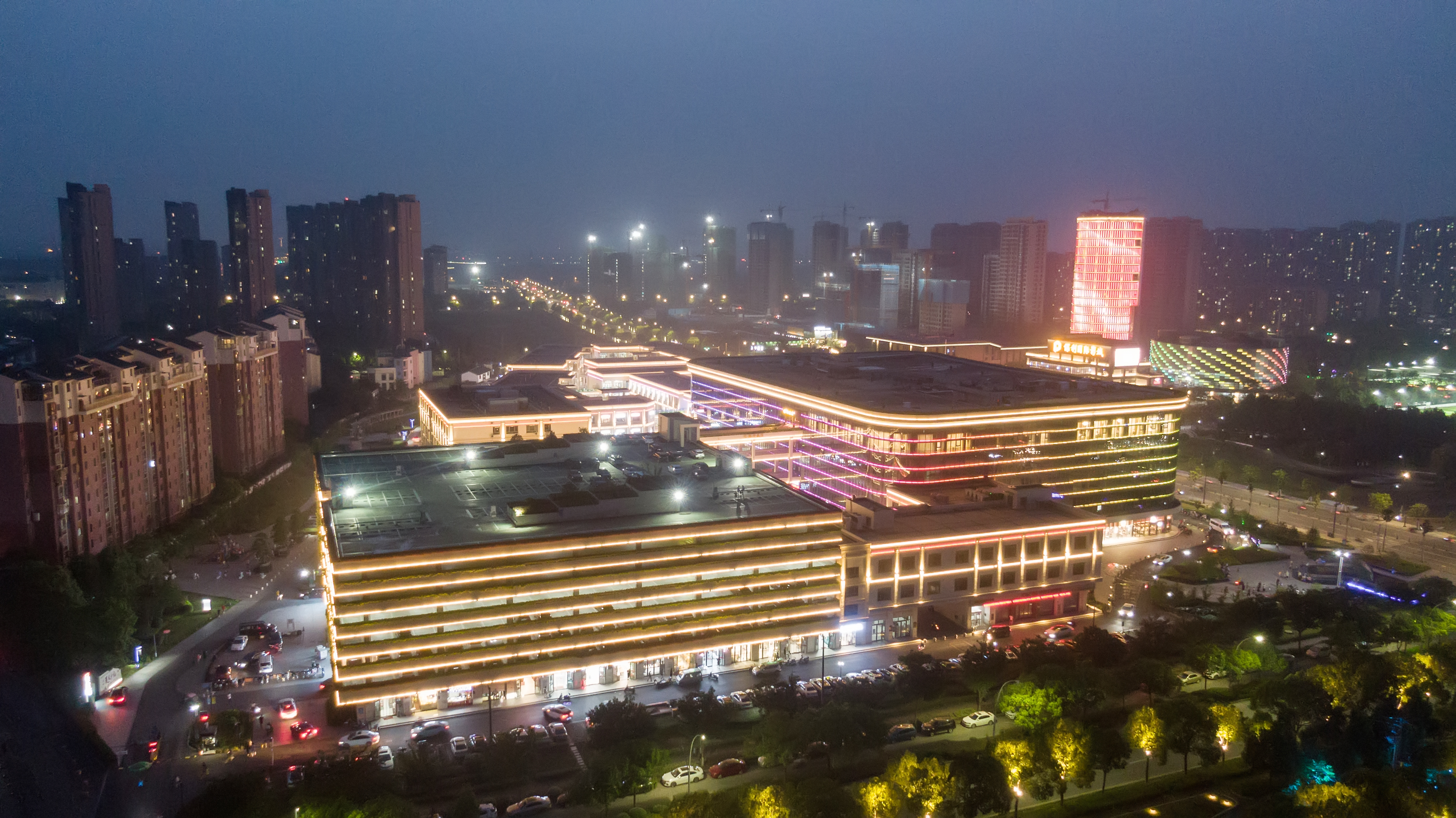 桔子昆山张浦银都商业广场酒店