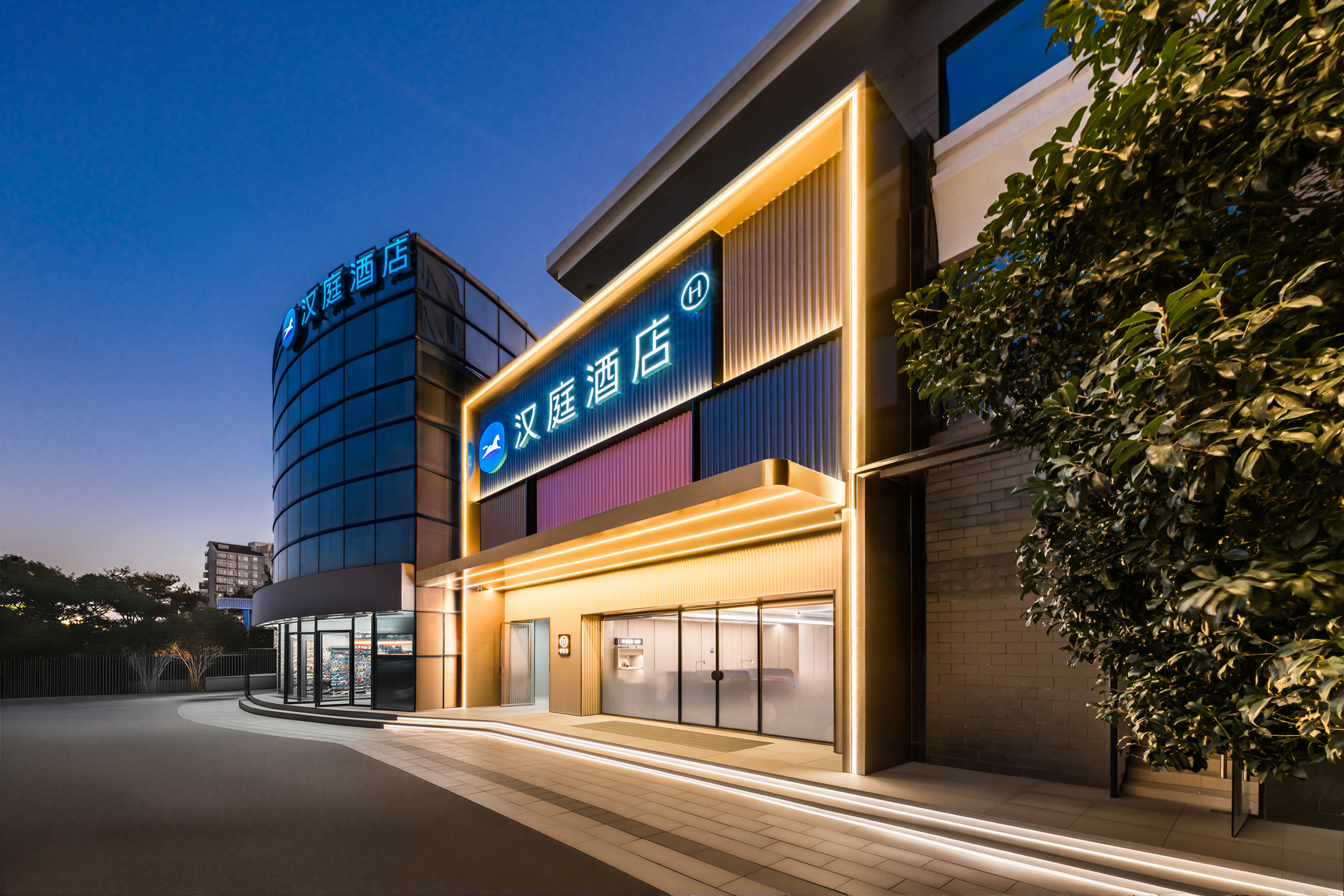 汉庭上海虹桥火车站天山西路酒店