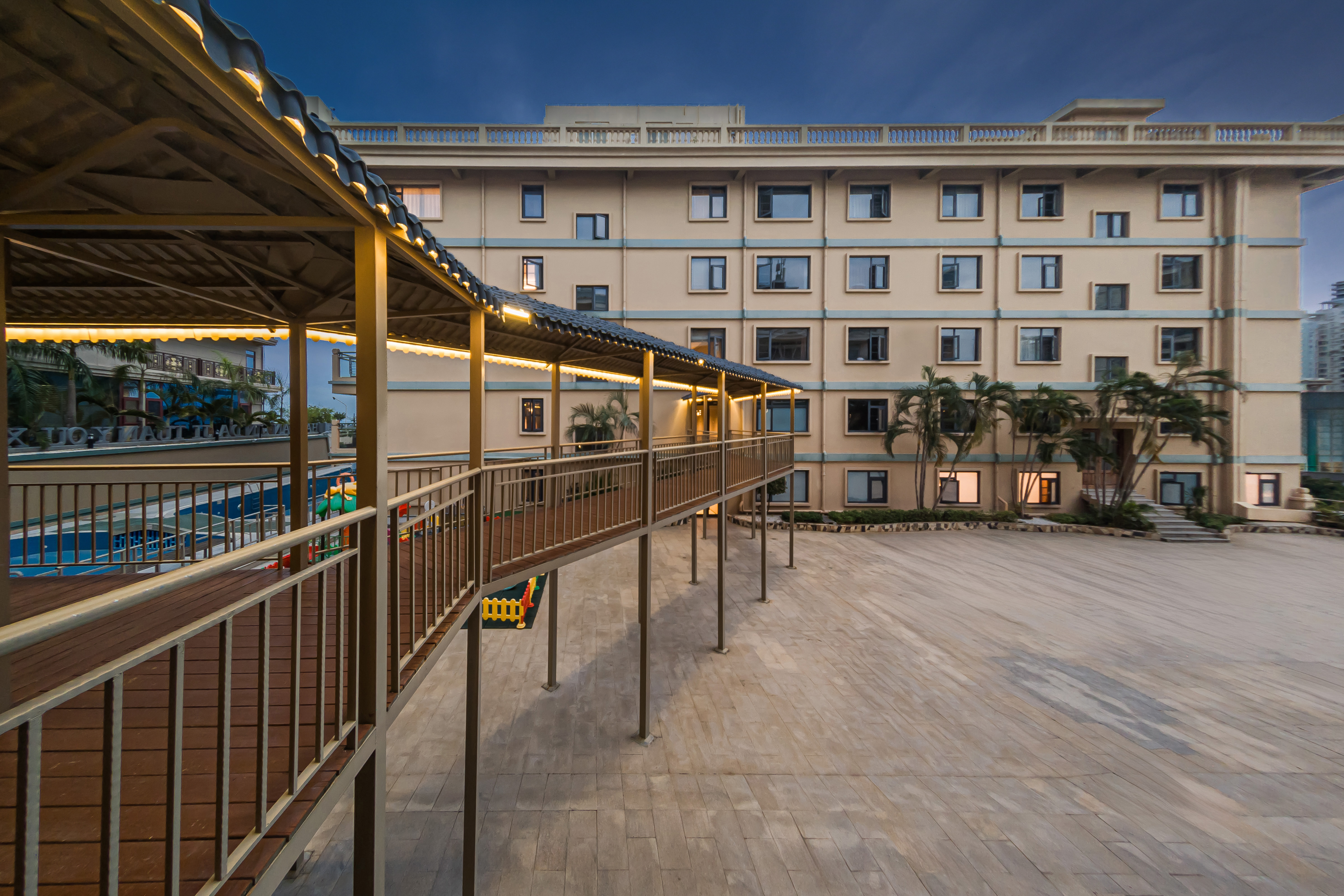 桔子三亚大东海酒店