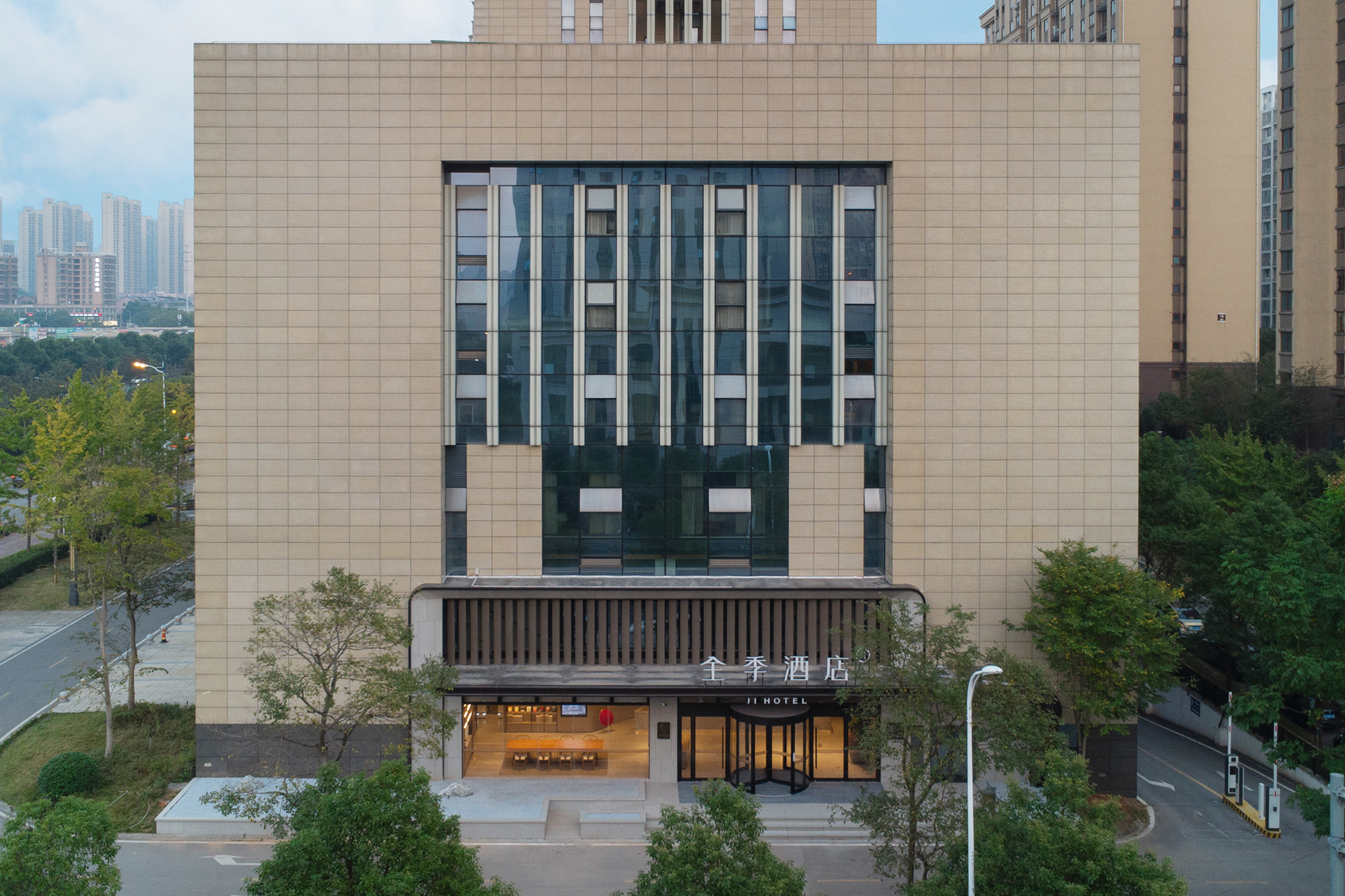 全季长沙毛竹塘地铁站酒店