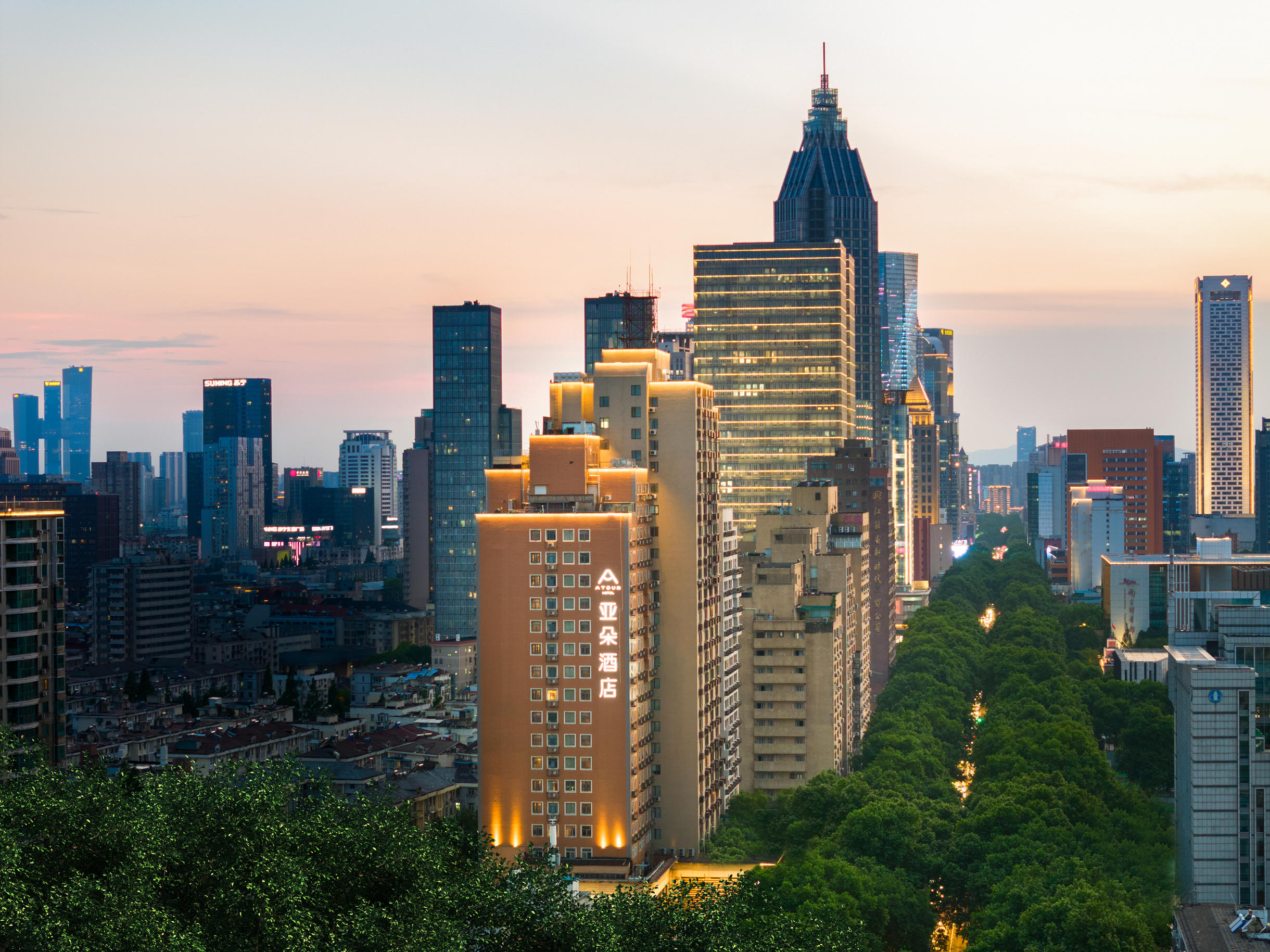 南京总统府中山东路亚朵酒店