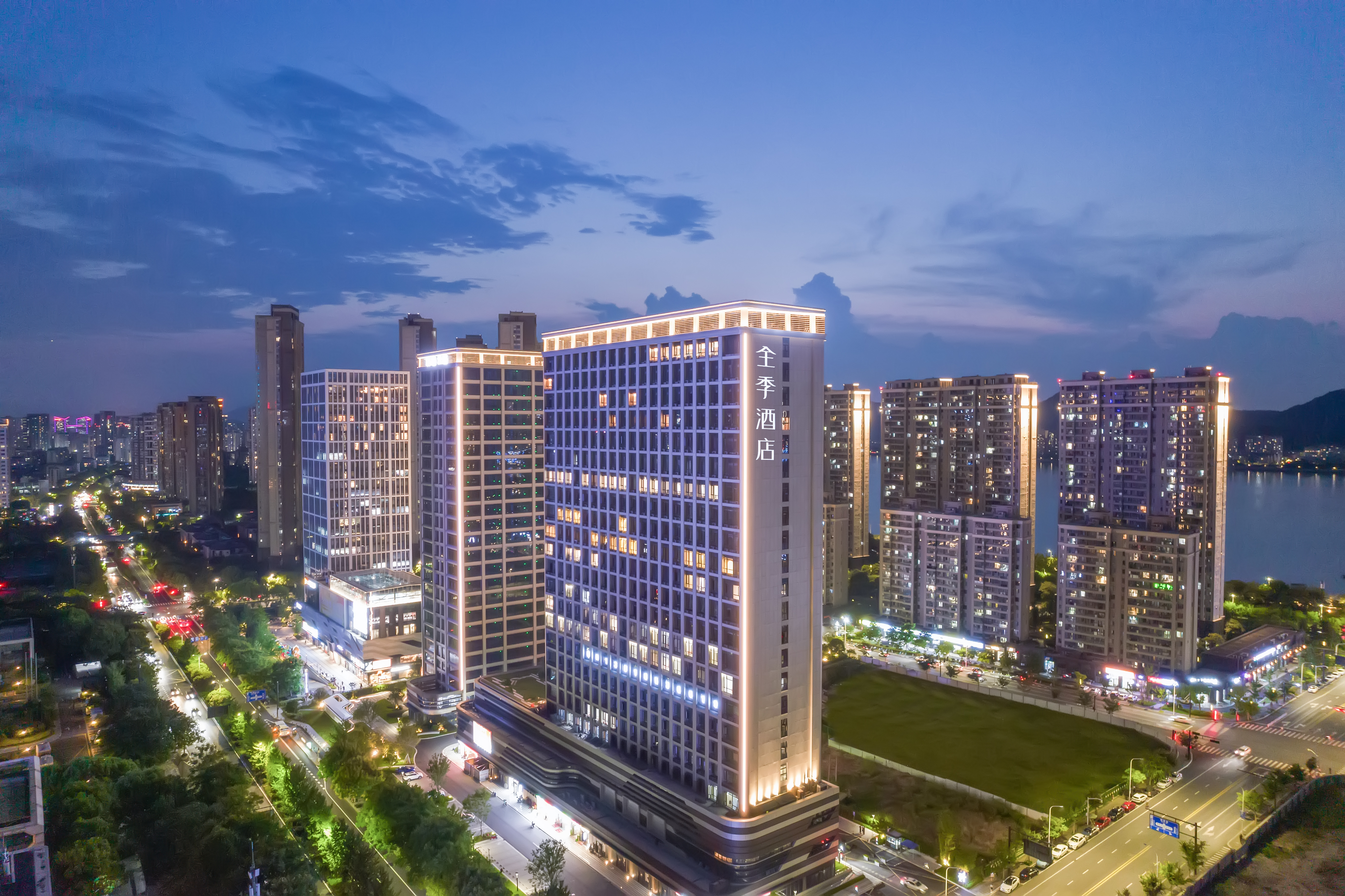 全季杭州滨江滨盛路酒店