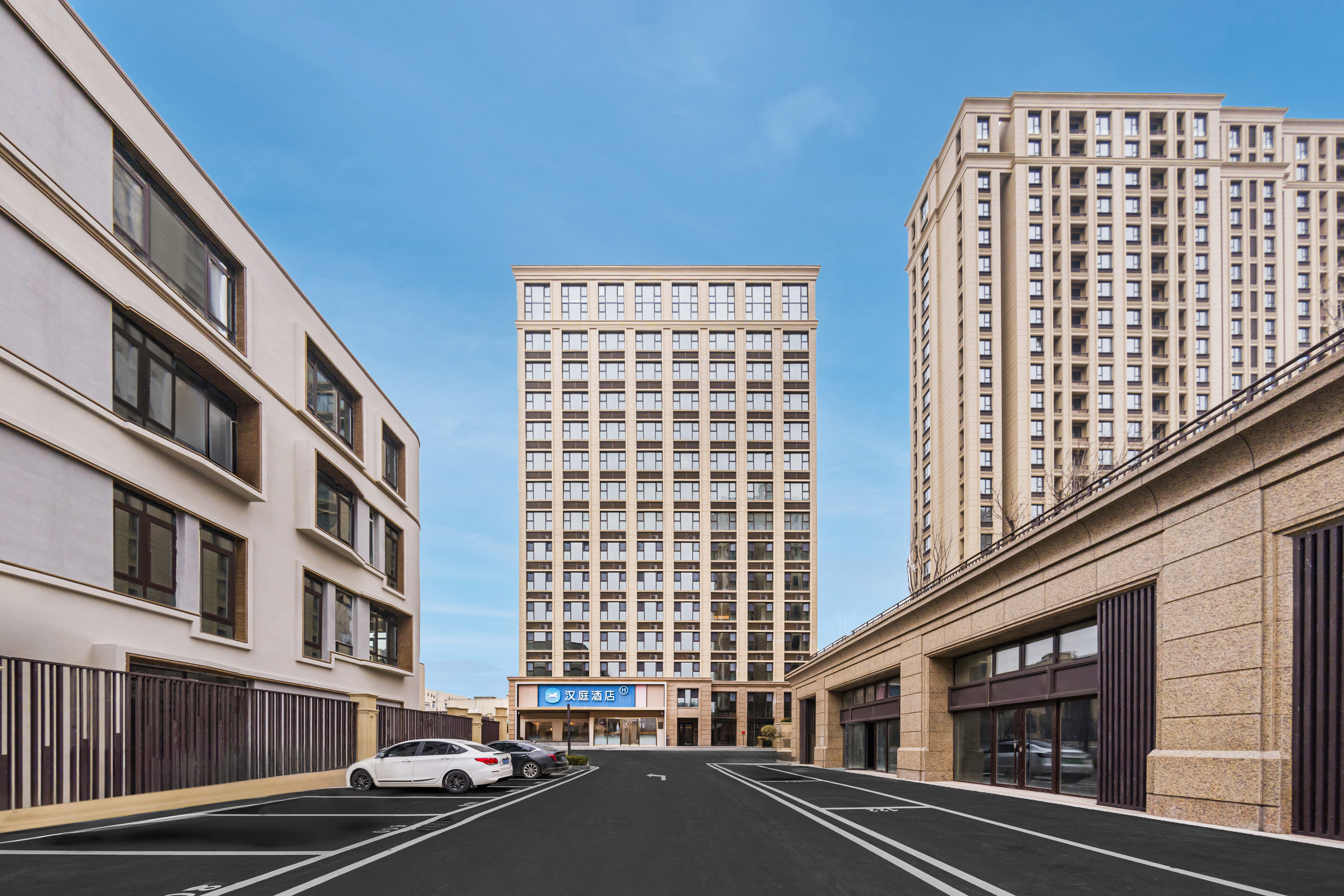 汉庭青岛北站兴国路地铁站酒店