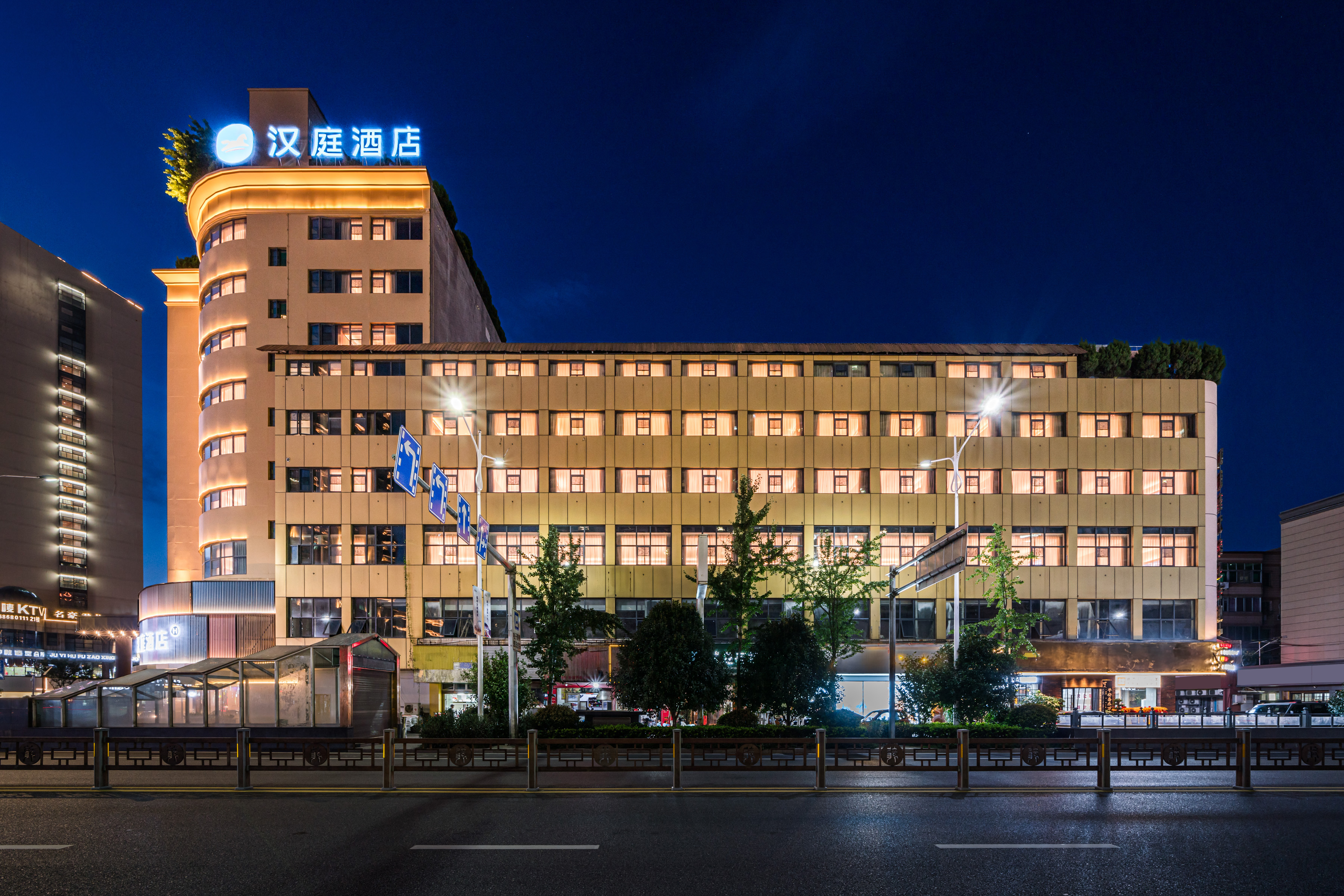 汉庭龙港泰安路酒店