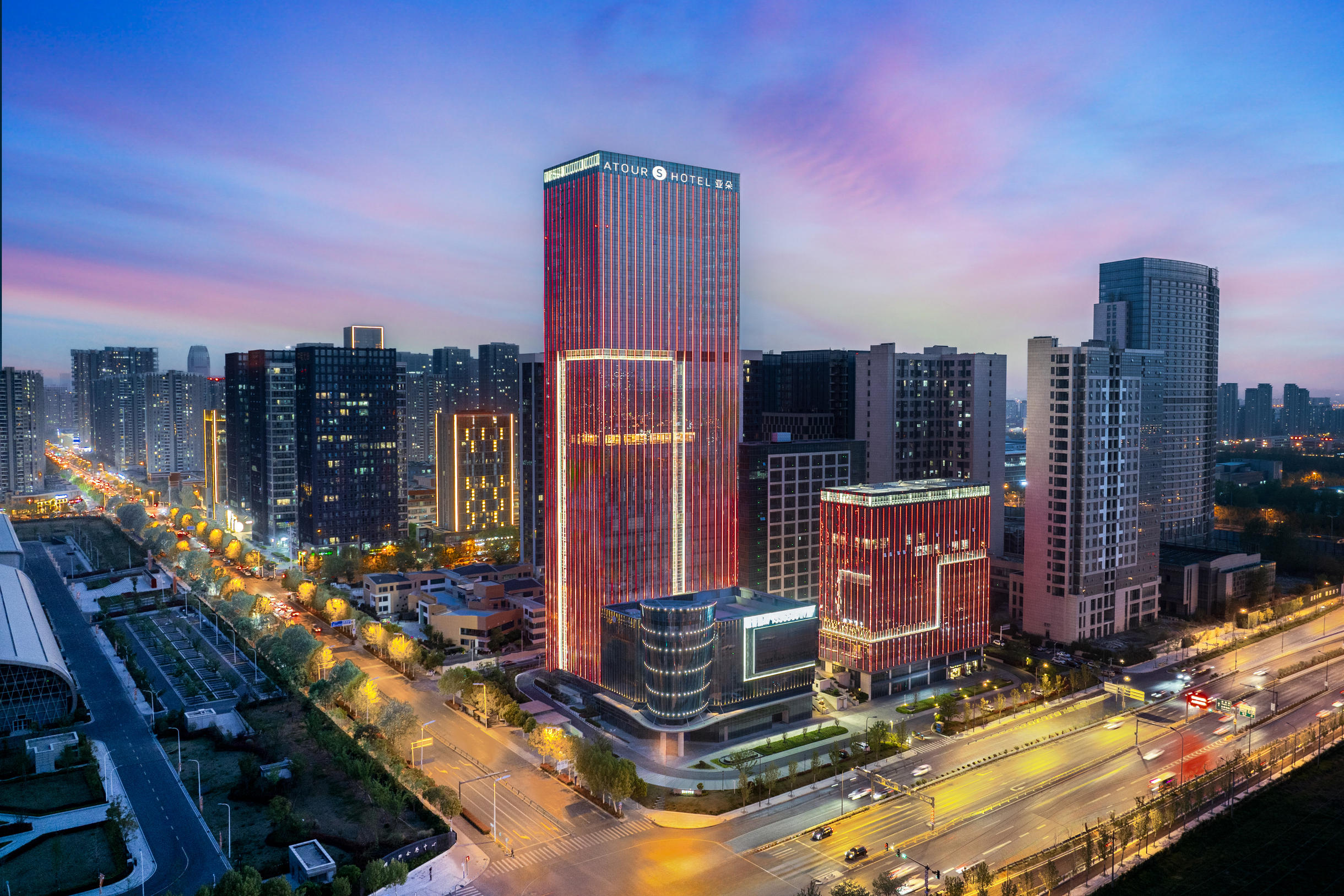 合肥滨湖会展中心金融港亚朵S酒店