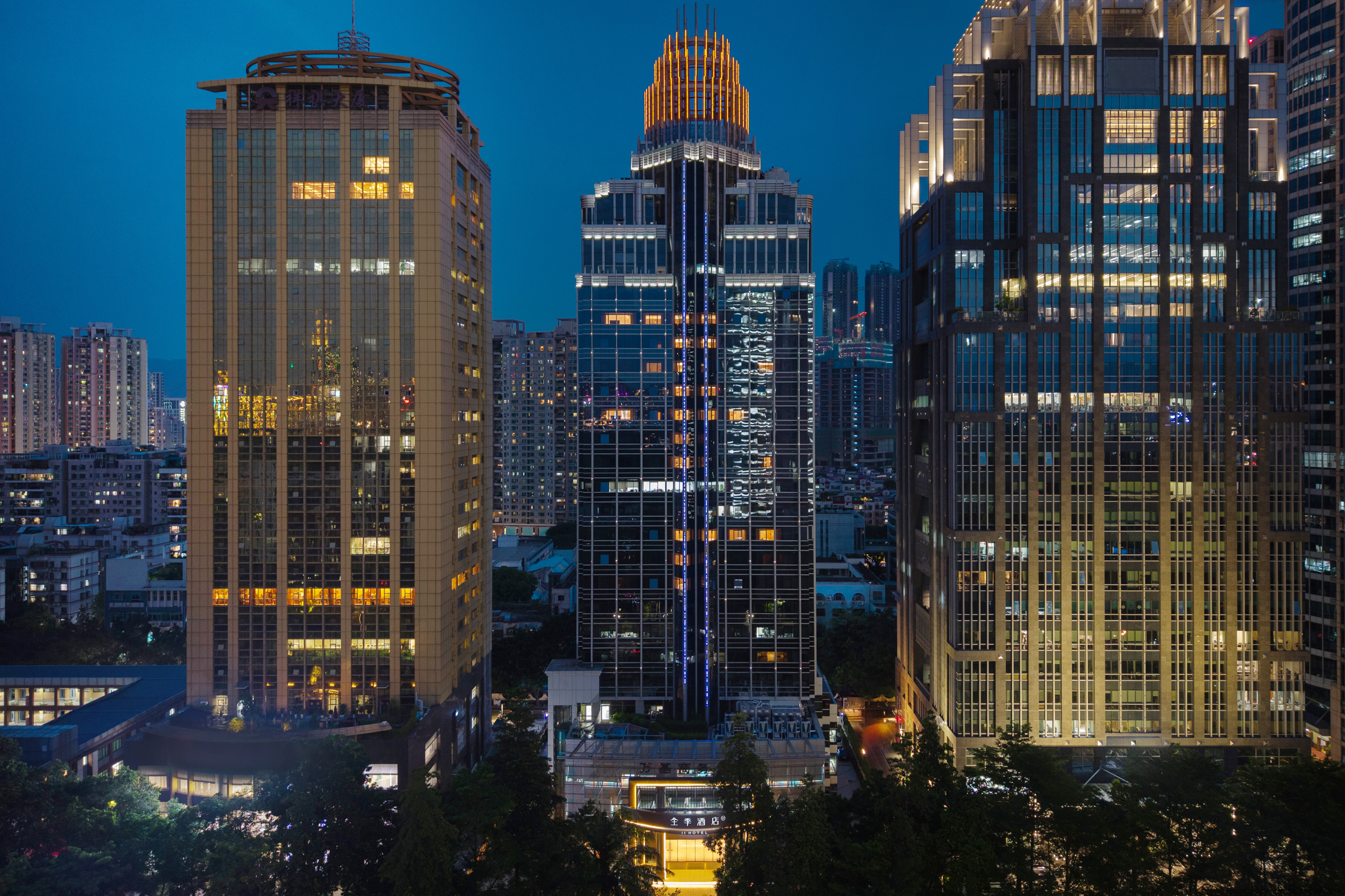 全季深圳福田滨河时代新洲酒店