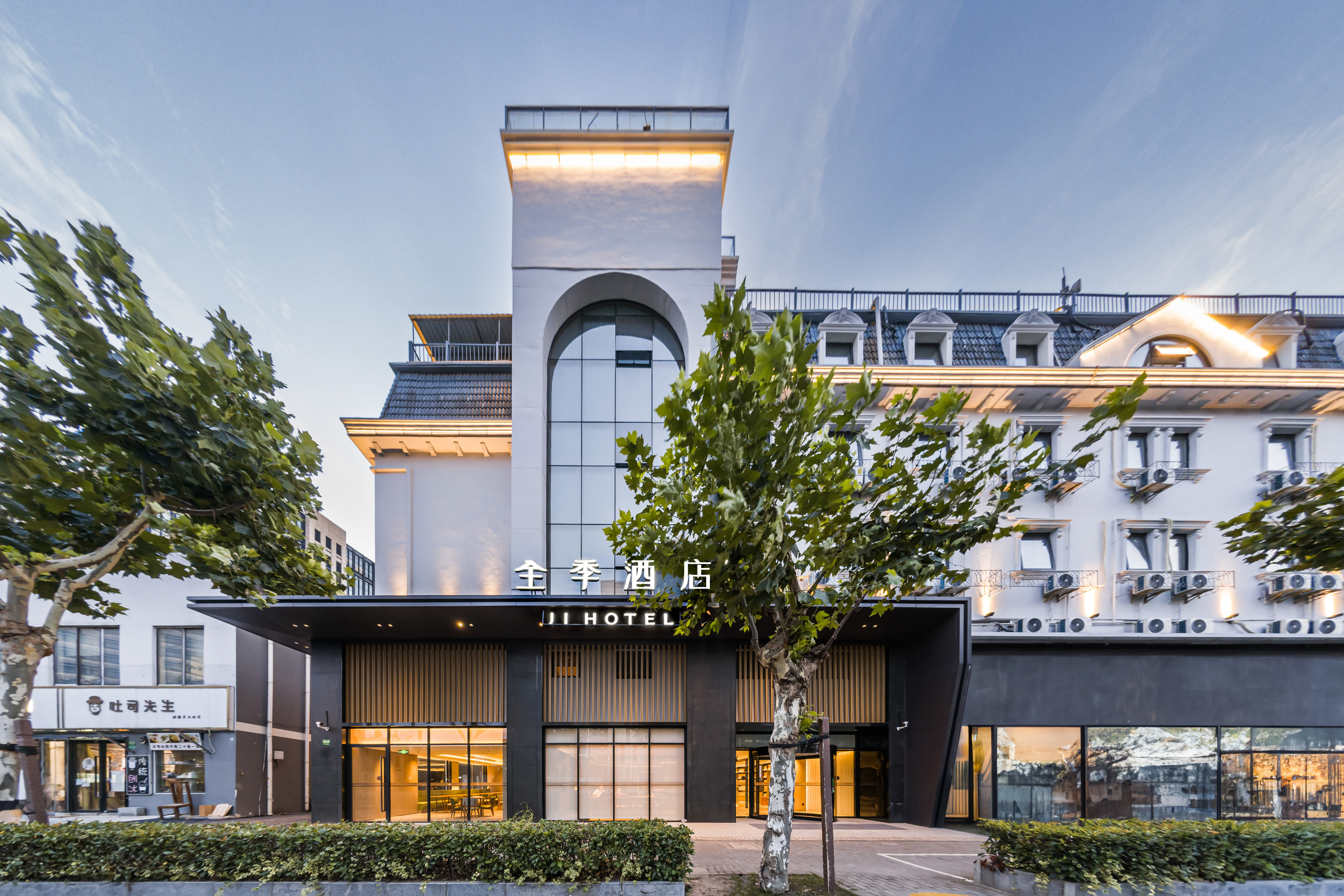 全季上海隆昌路地铁站酒店