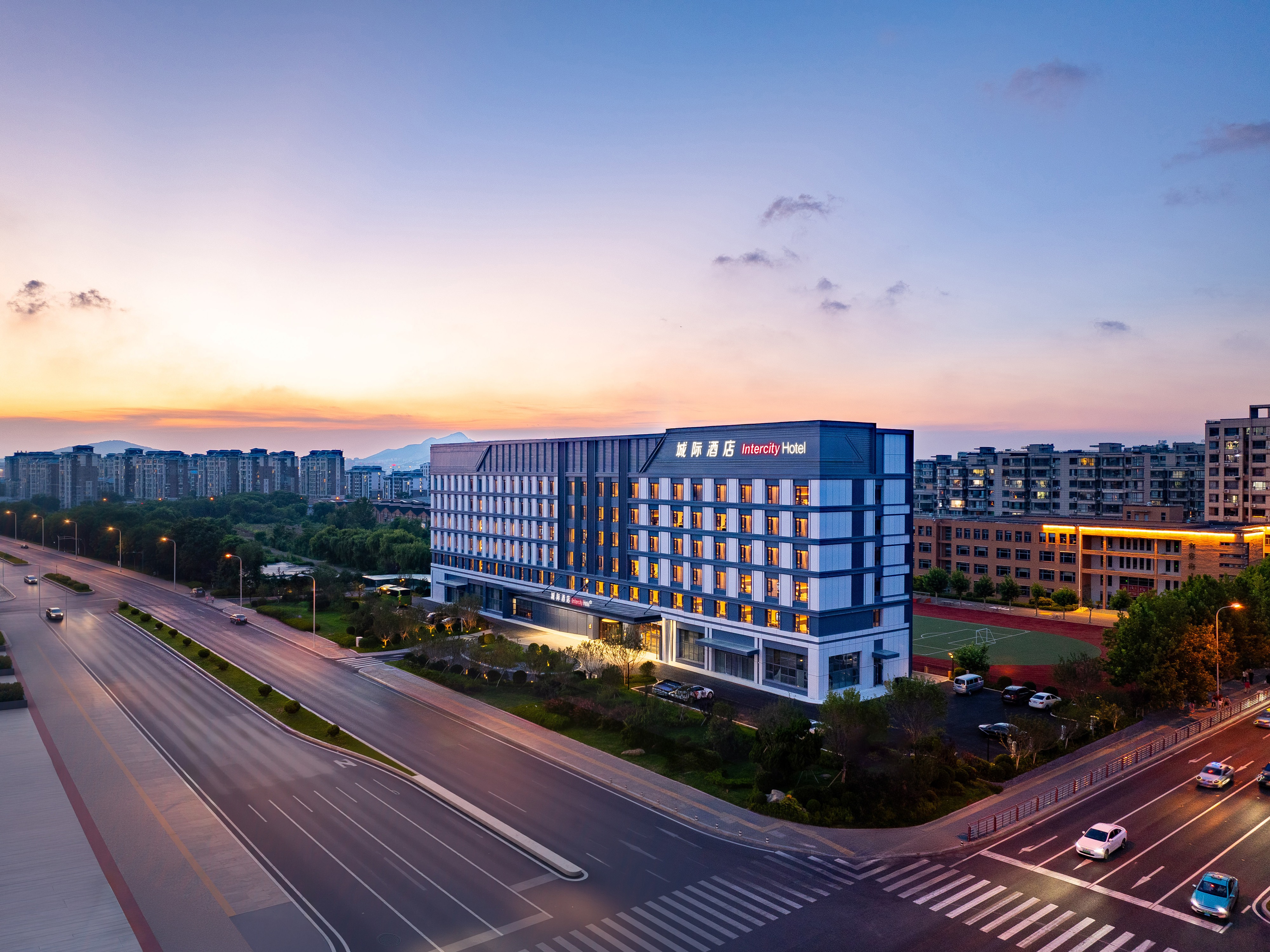 大连机场万达广场城际酒店