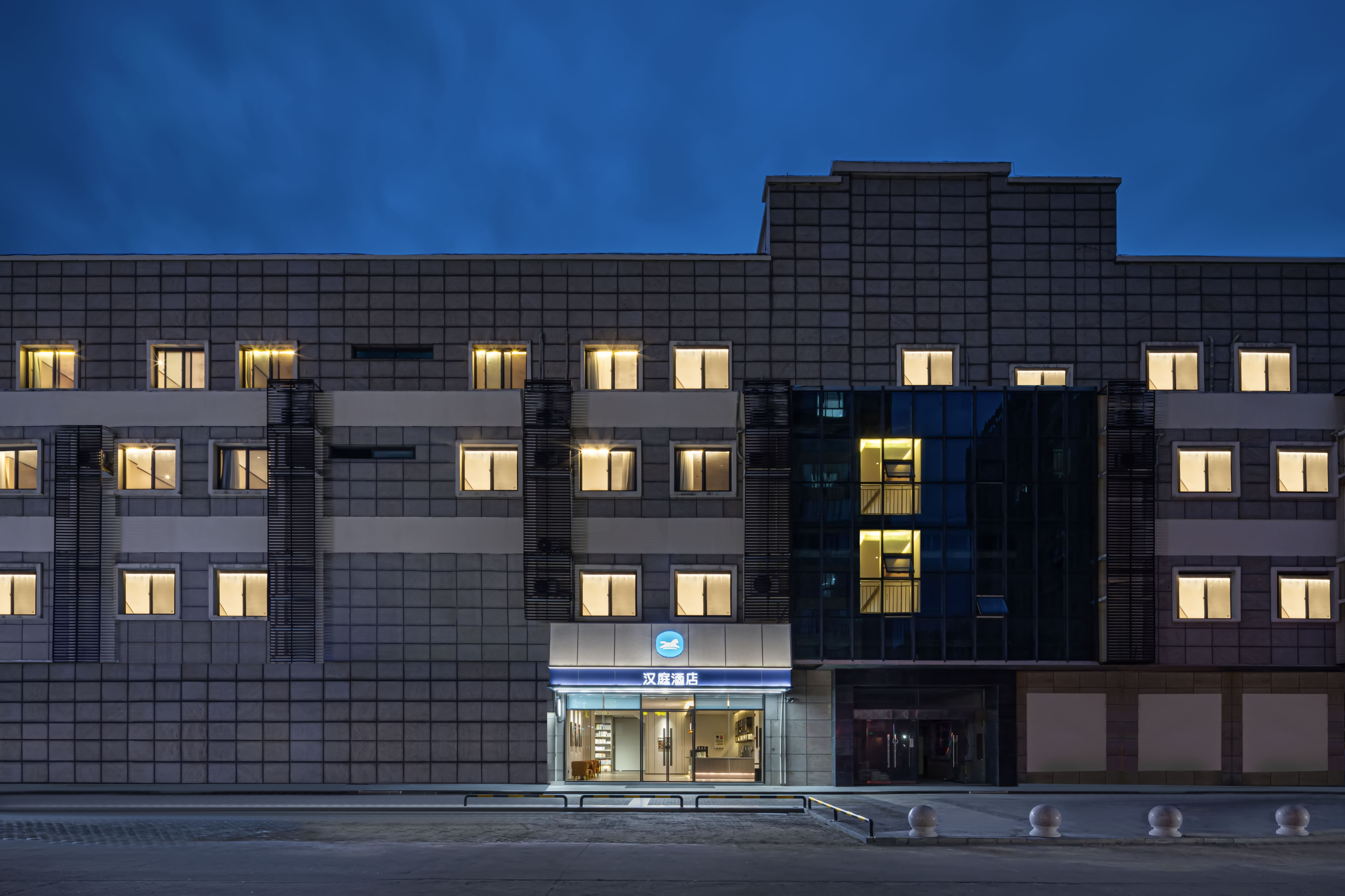 汉庭连云港火车东站酒店