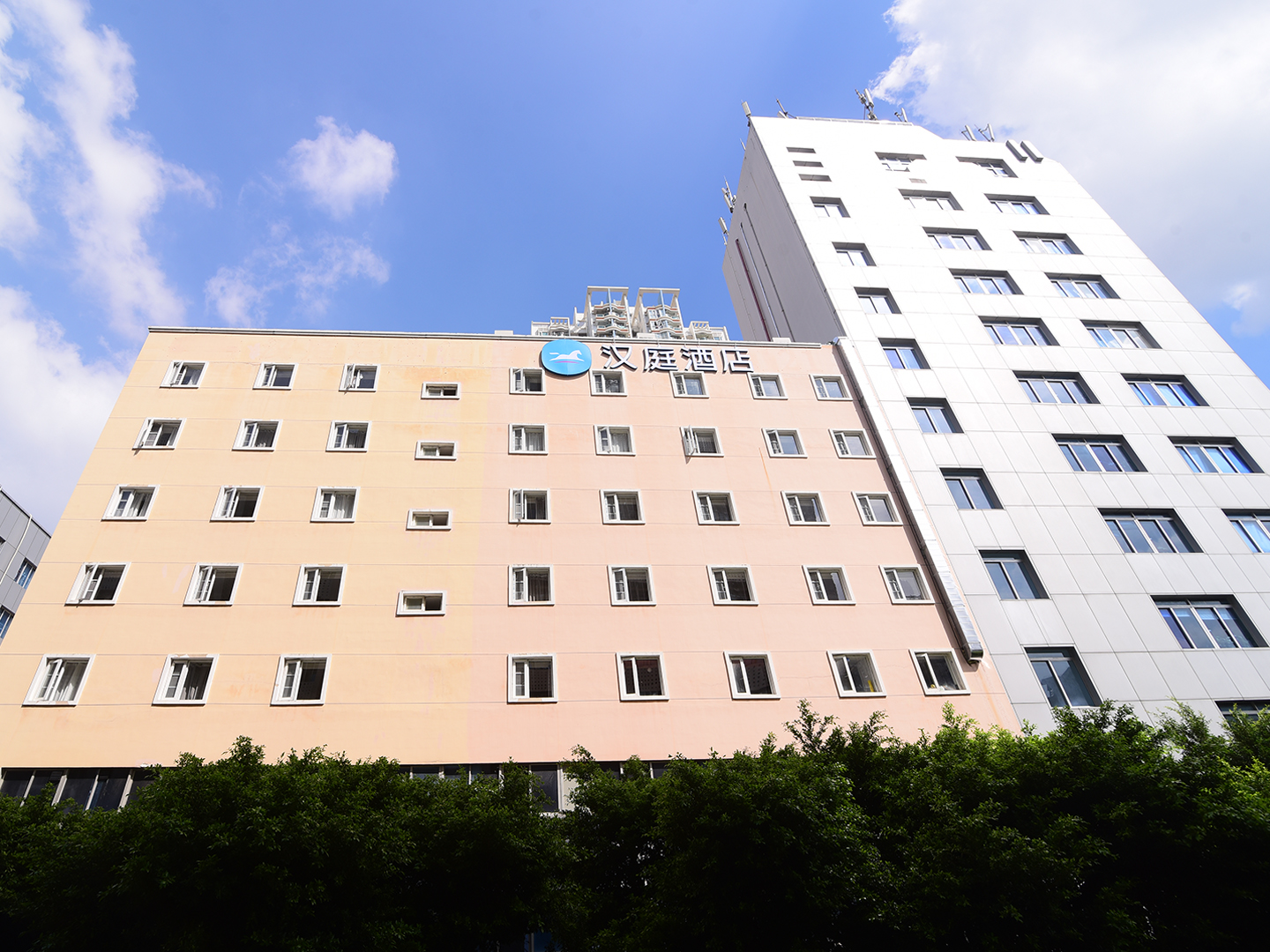 汉庭深圳南油地铁站酒店(原南山创业路店)