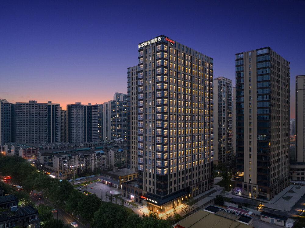 长沙雨花高铁站希尔顿欢朋酒店