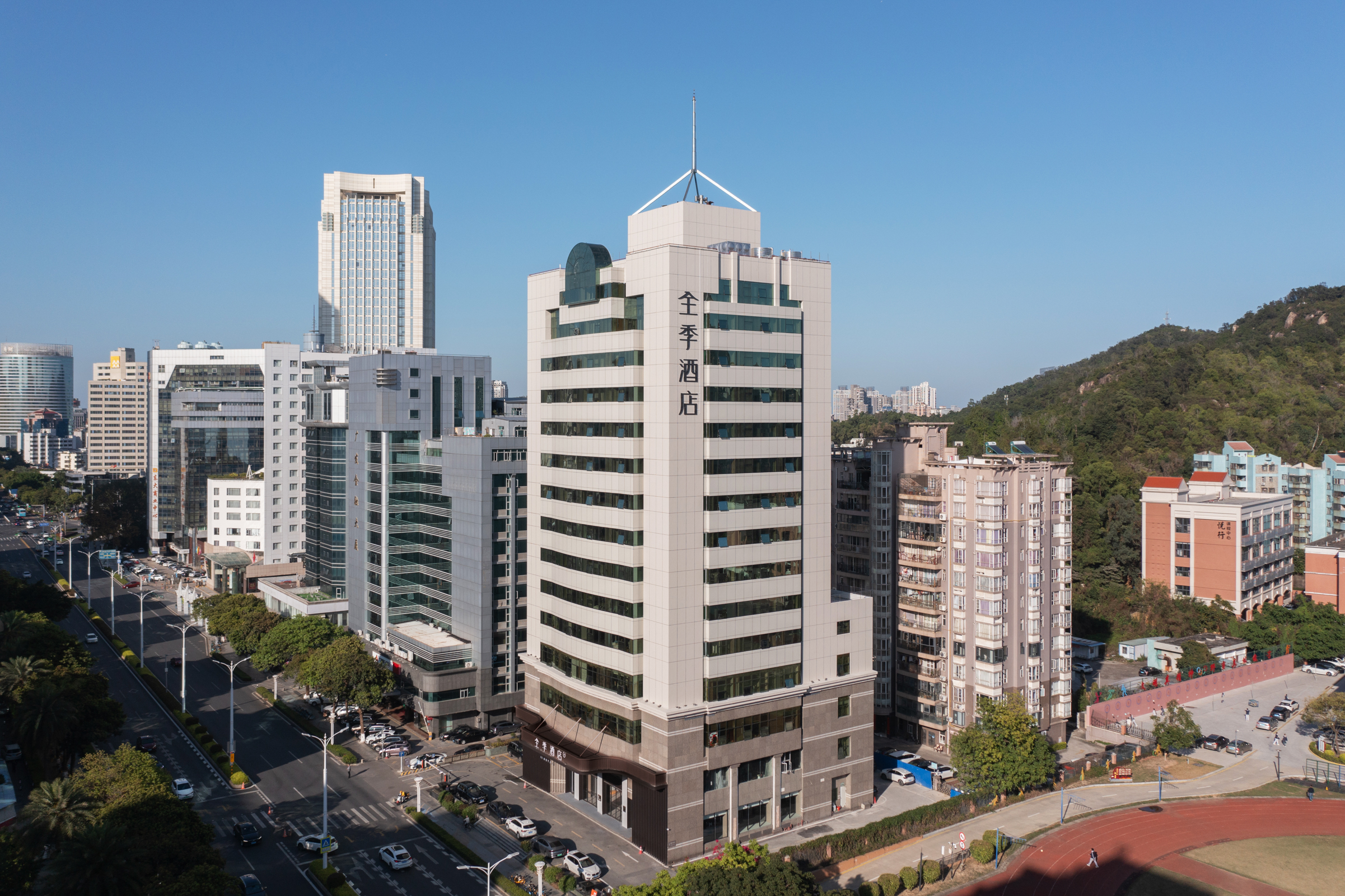 全季珠海海滨泳场情侣南路酒店