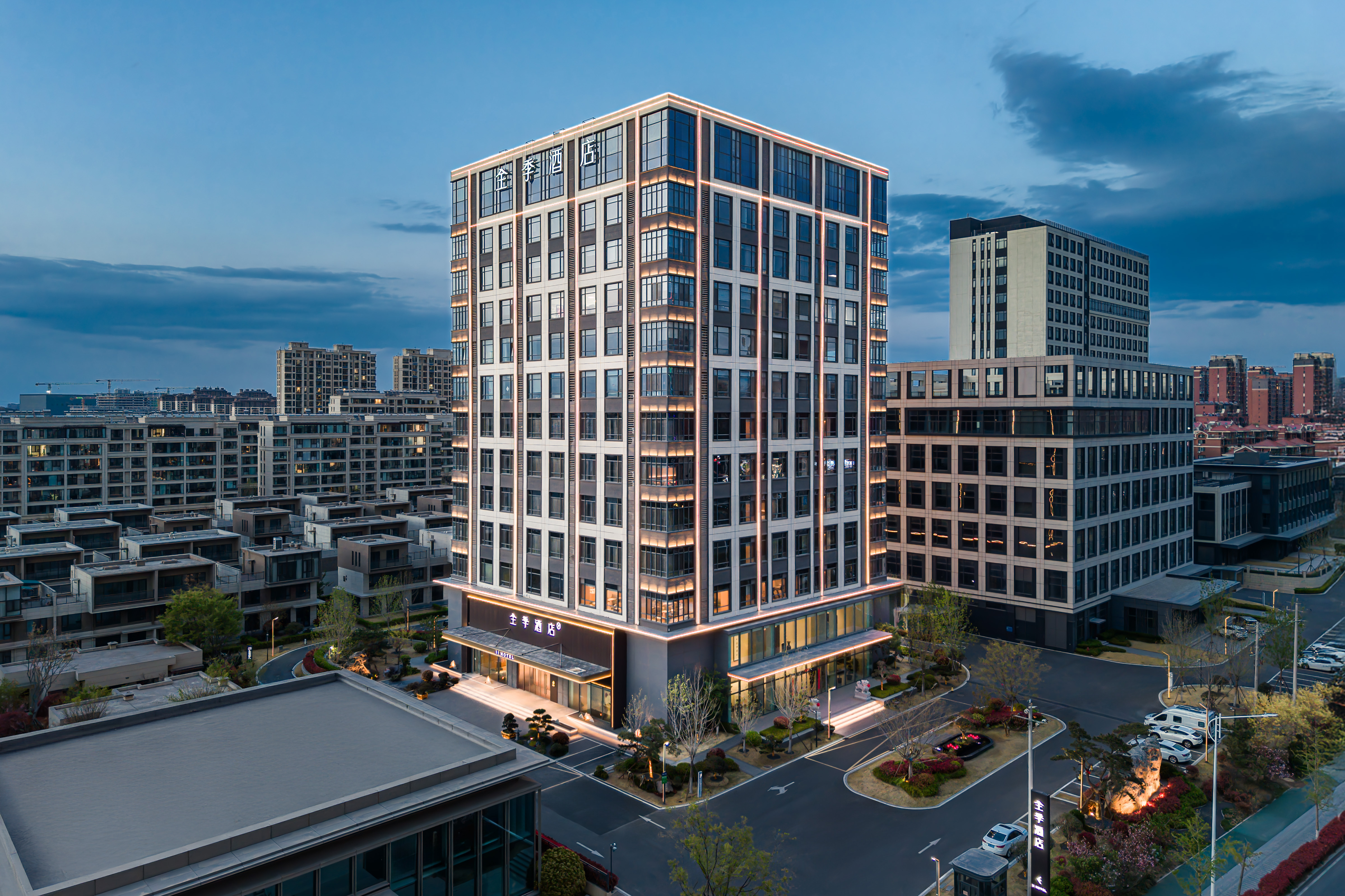 全季青岛城阳春阳路天安数码城酒店