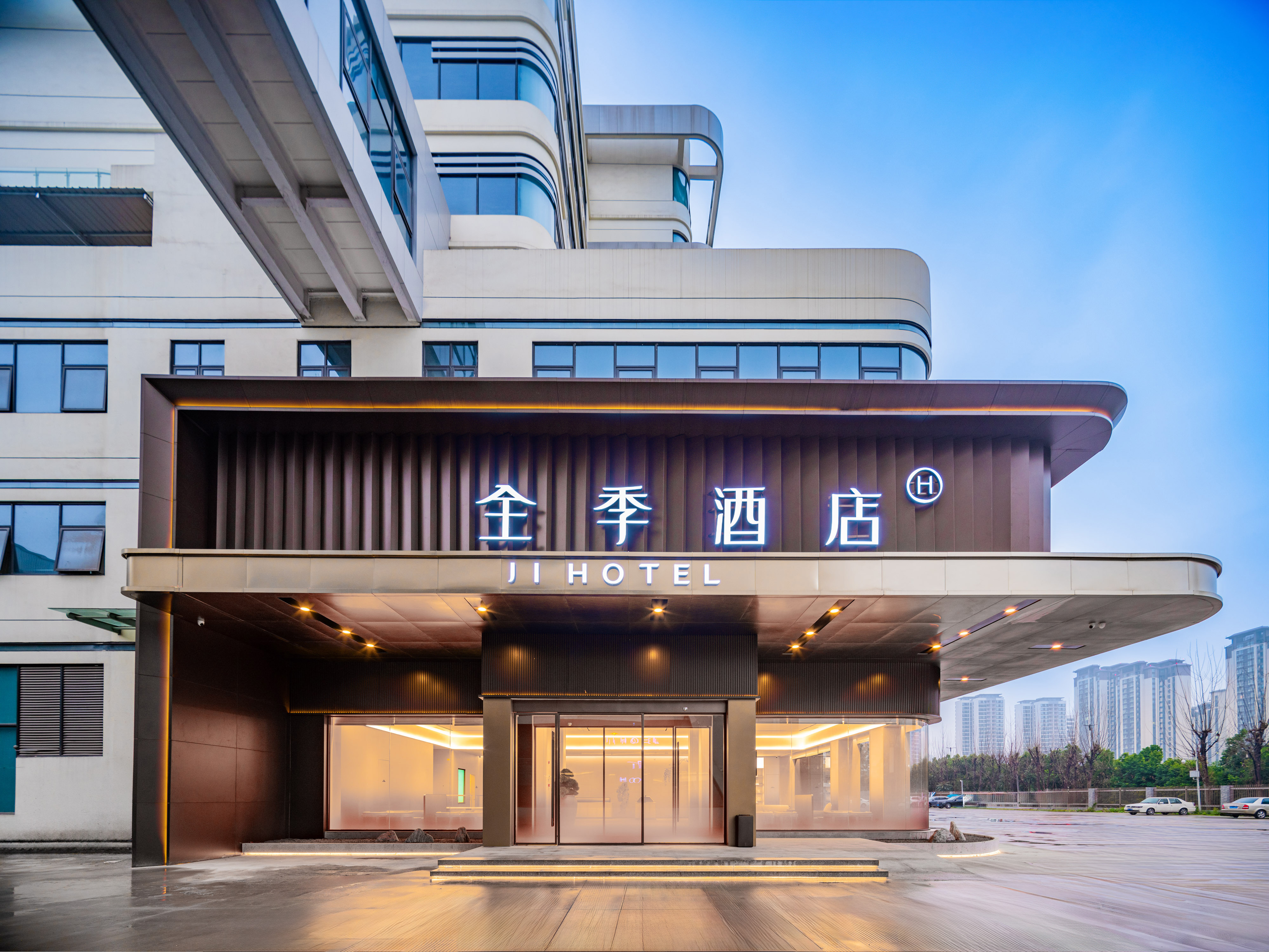 全季成都龙泉承和汽车产业园酒店