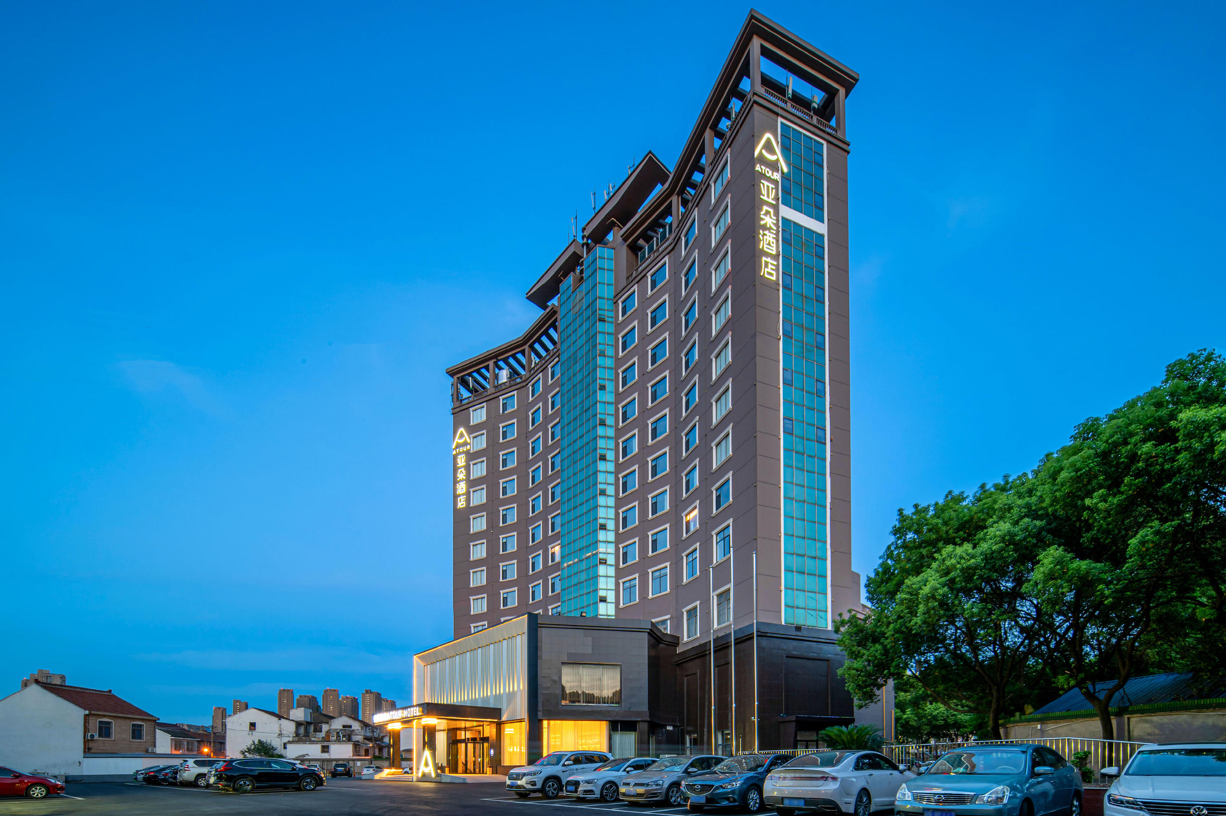 无锡南长街塘南路亚朵酒店