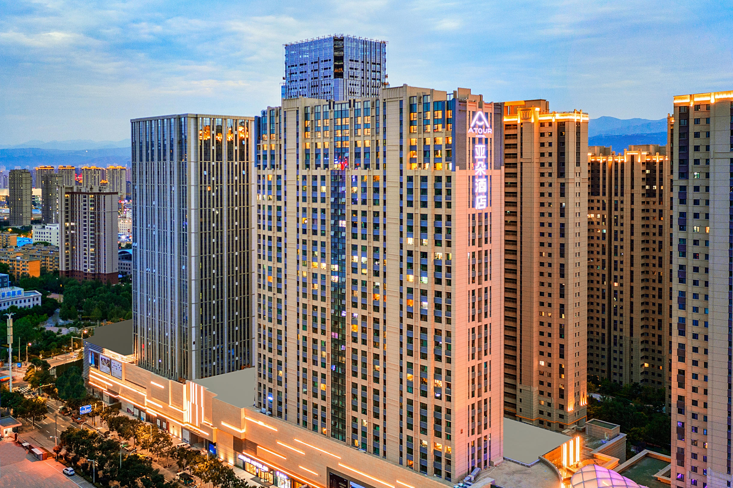 兰州安宁中海广场亚朵酒店