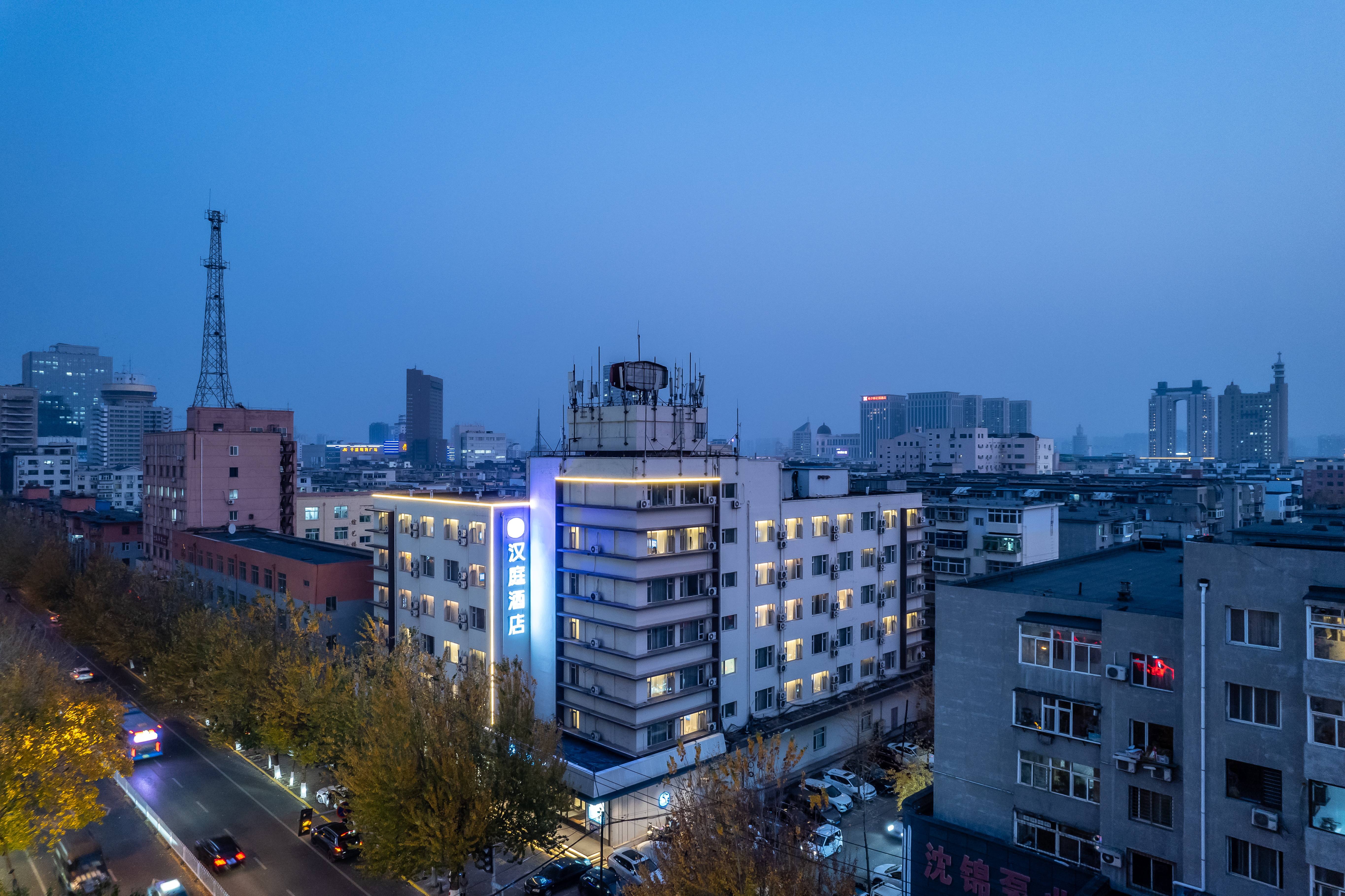 汉庭锦州火车站人民街酒店（原锦州西客站店）