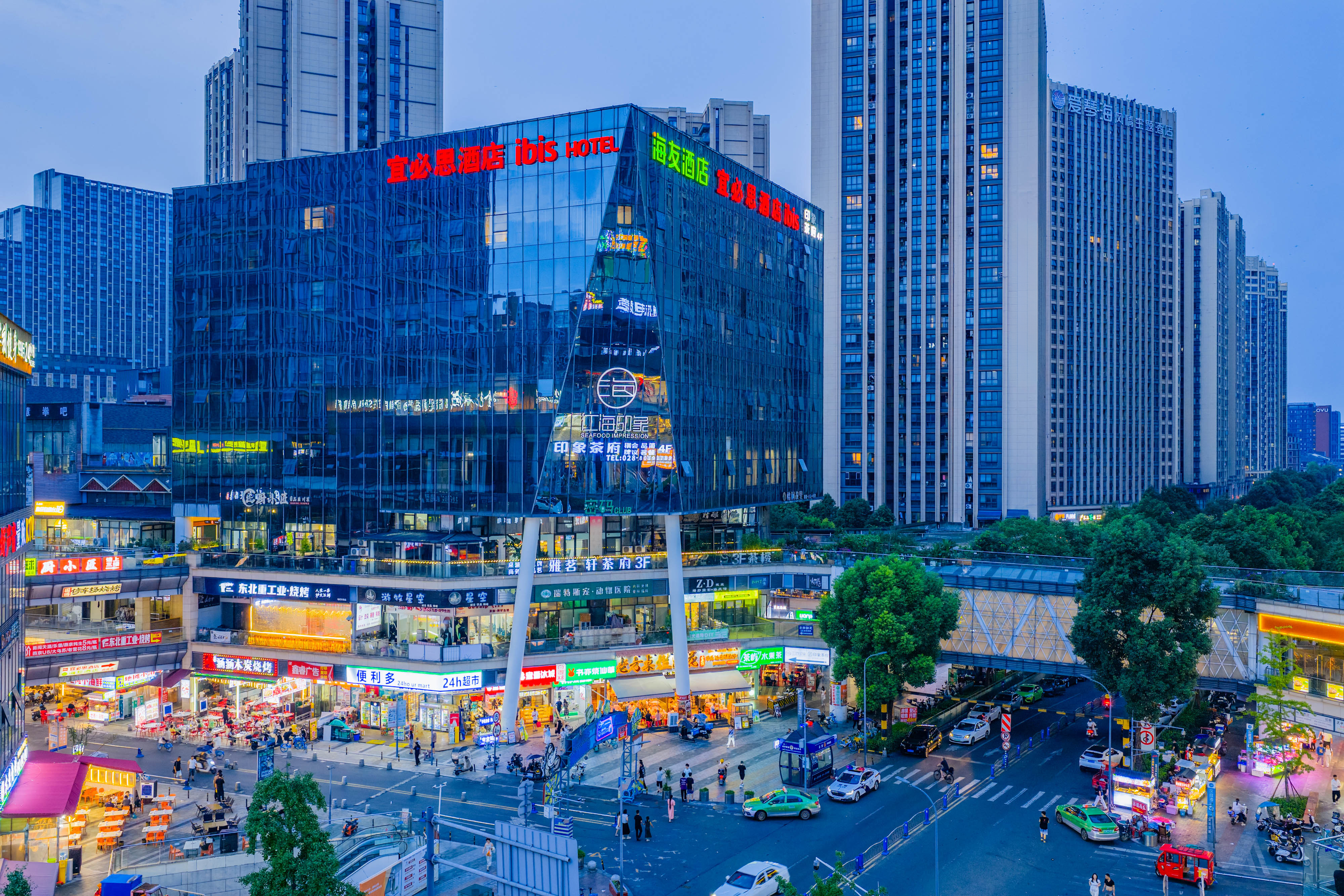 宜必思成都高新电子科大酒店