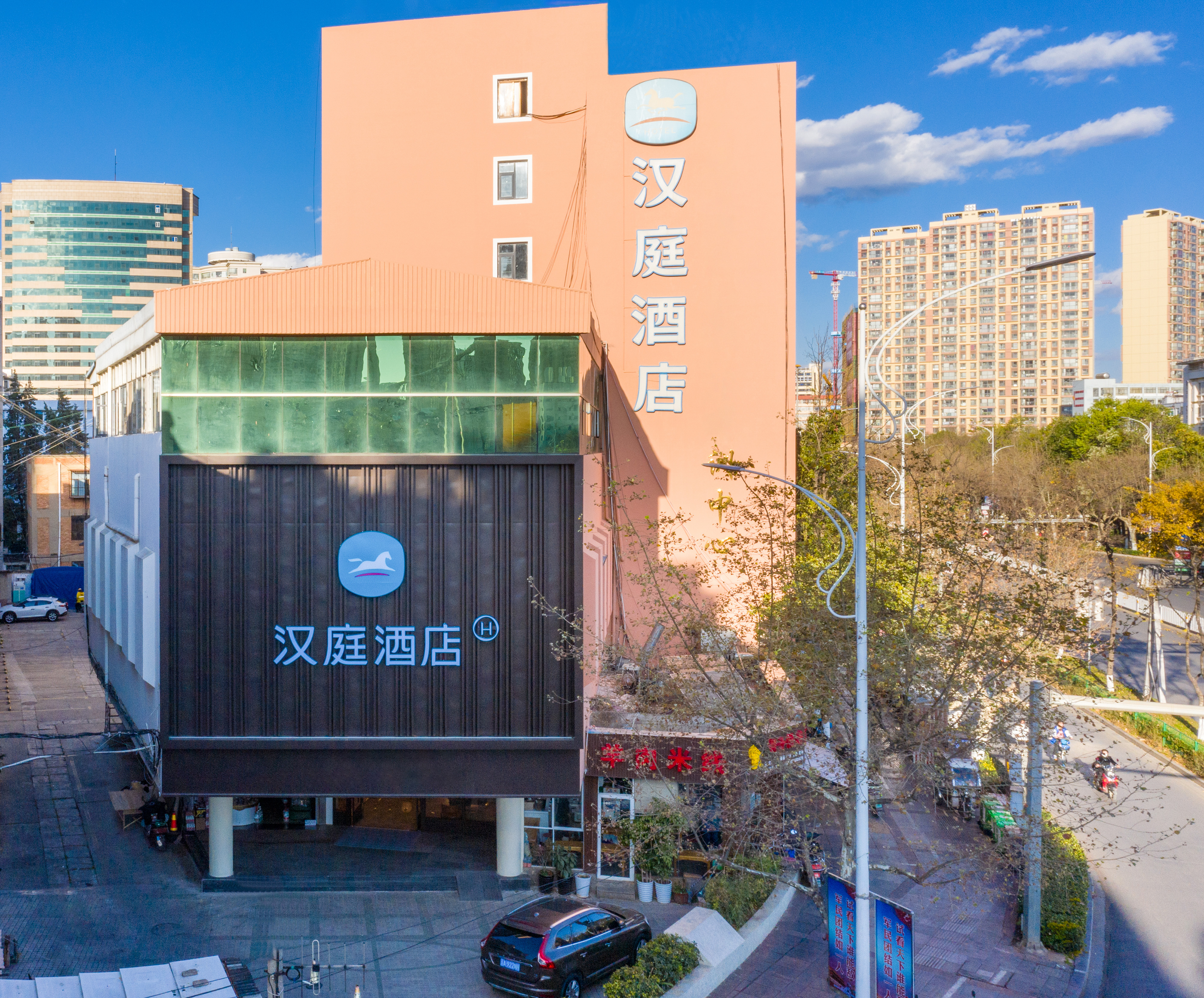 汉庭昆明市体育馆云大医院酒店