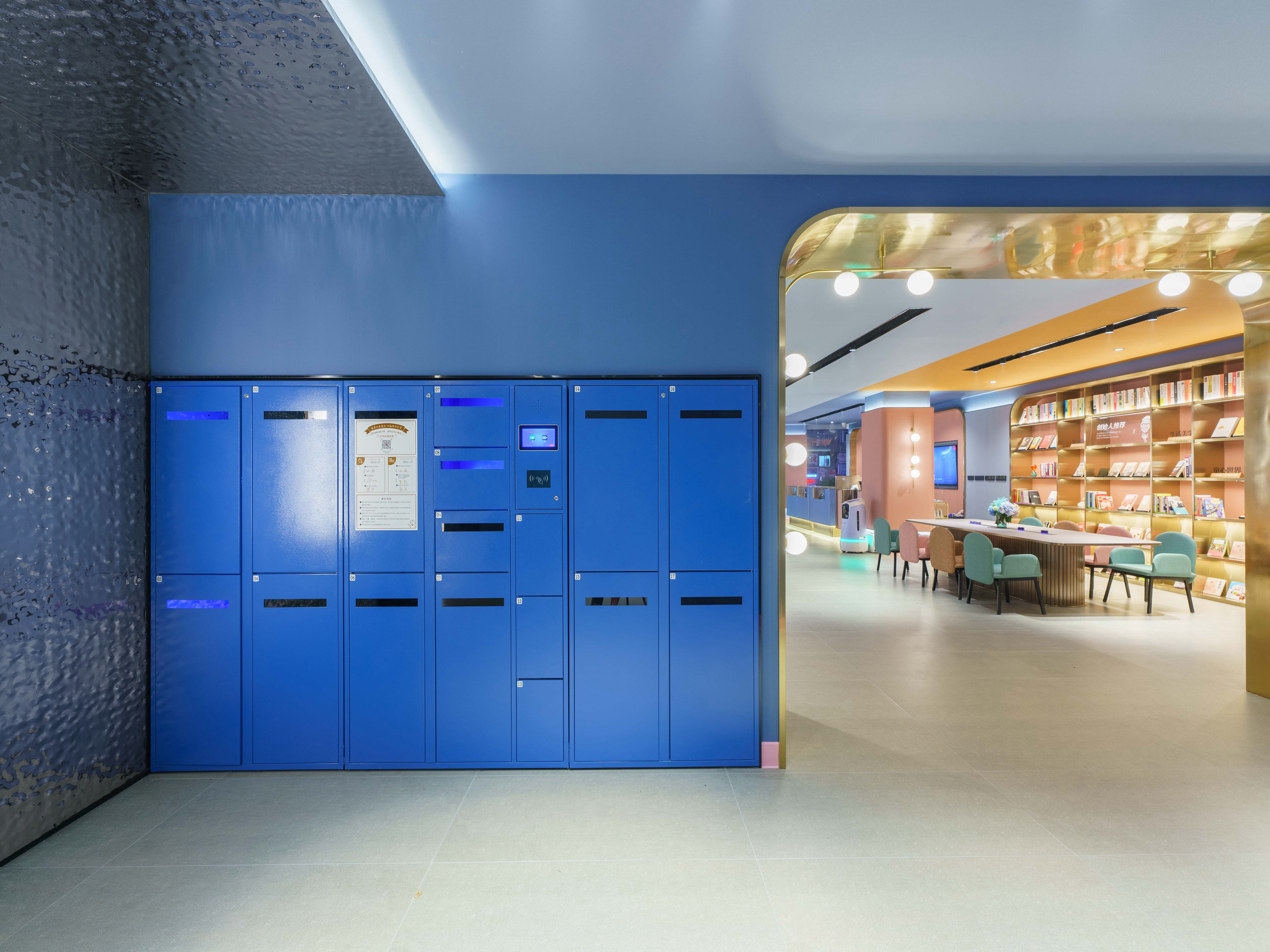 汉庭大连马栏广场地铁站酒店