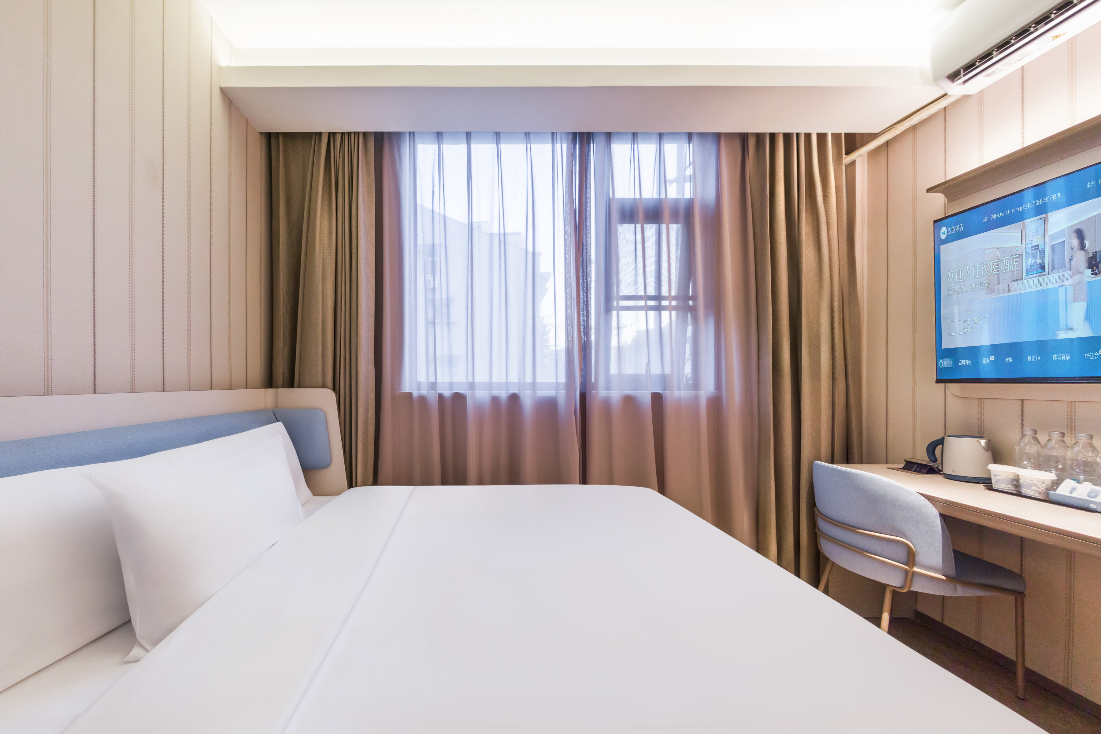 汉庭上海外滩豫园地铁站酒店