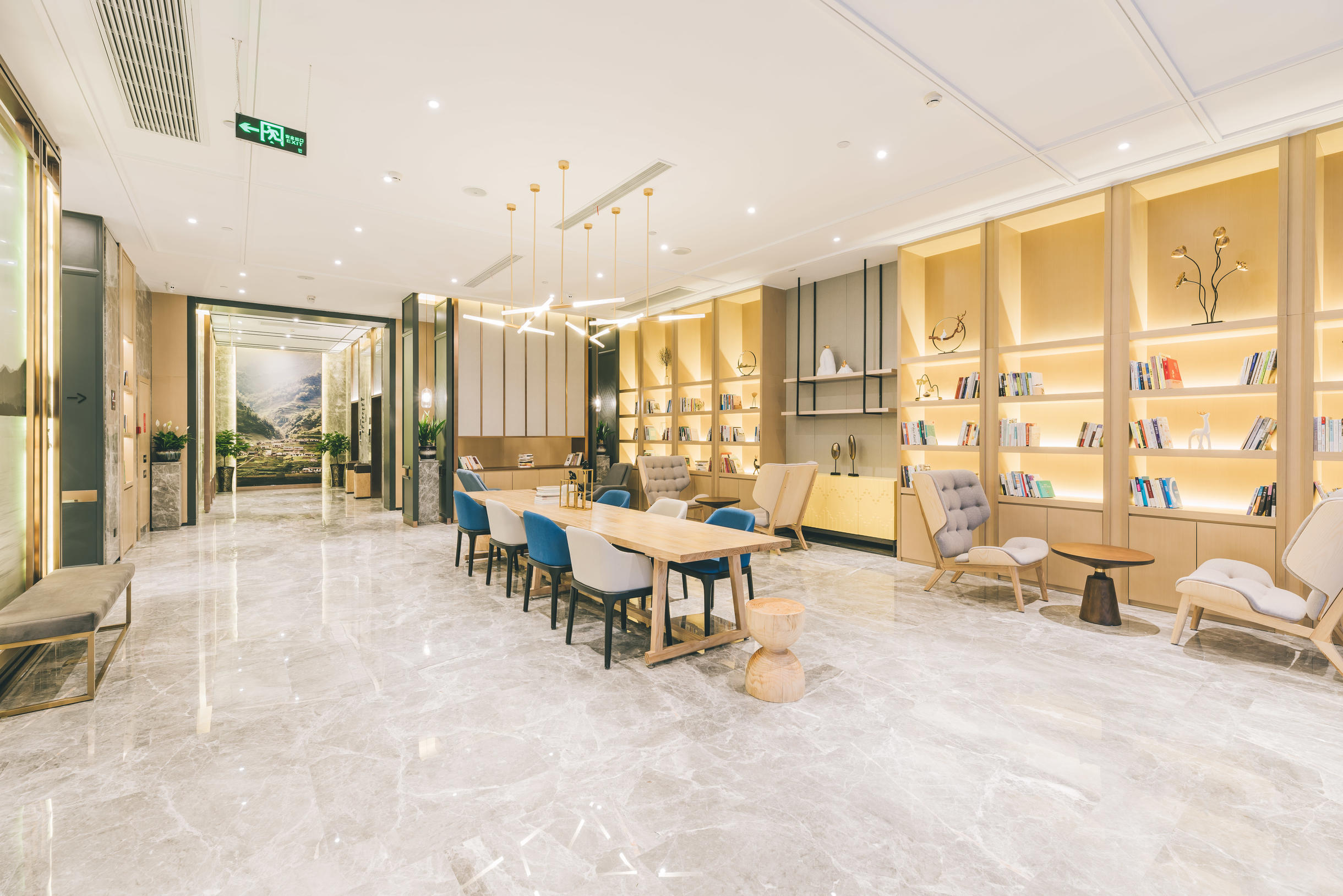 杭州萧山机场瓜沥亚朵酒店