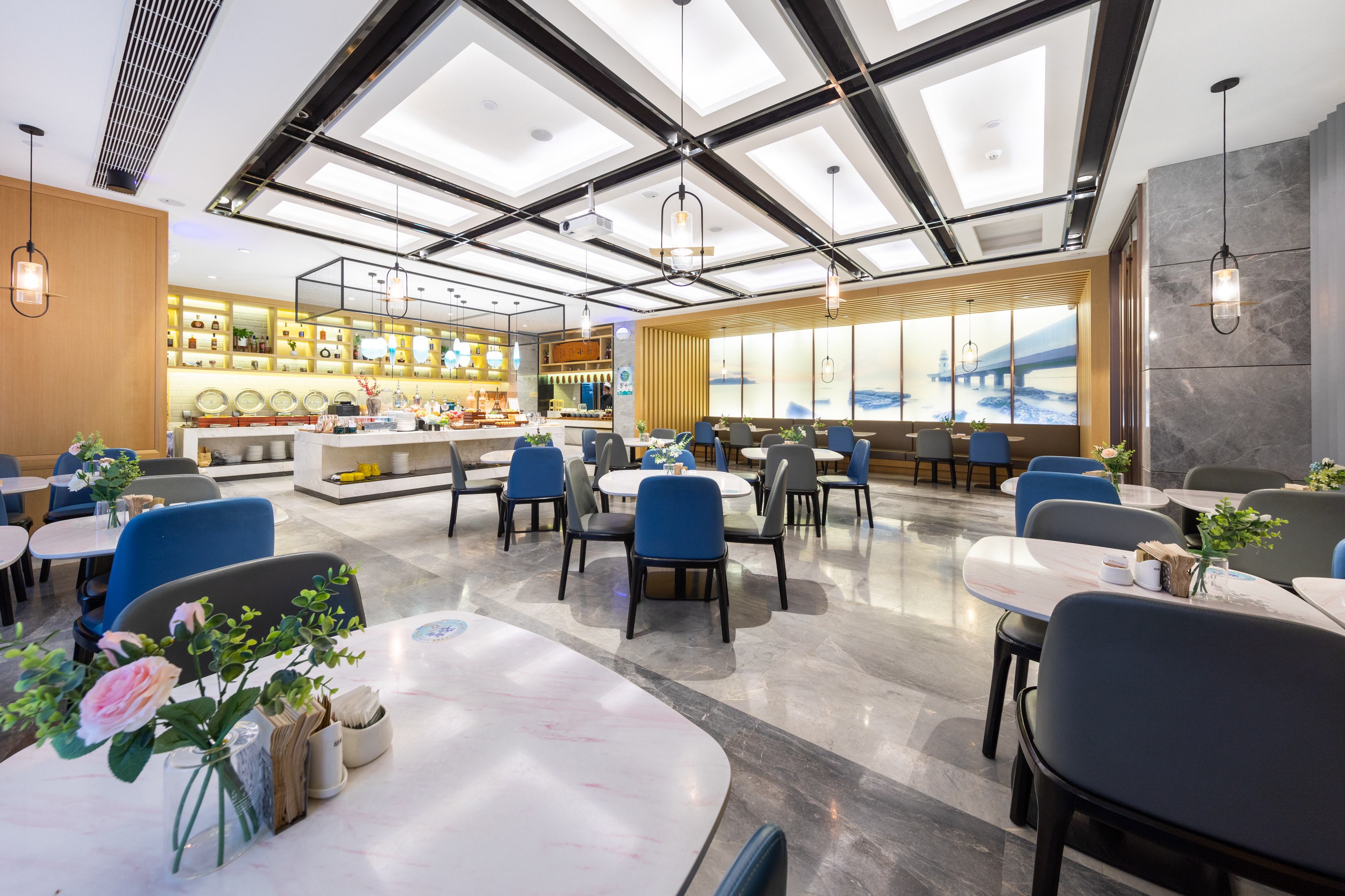 珠海情侣路海滨泳场美居酒店