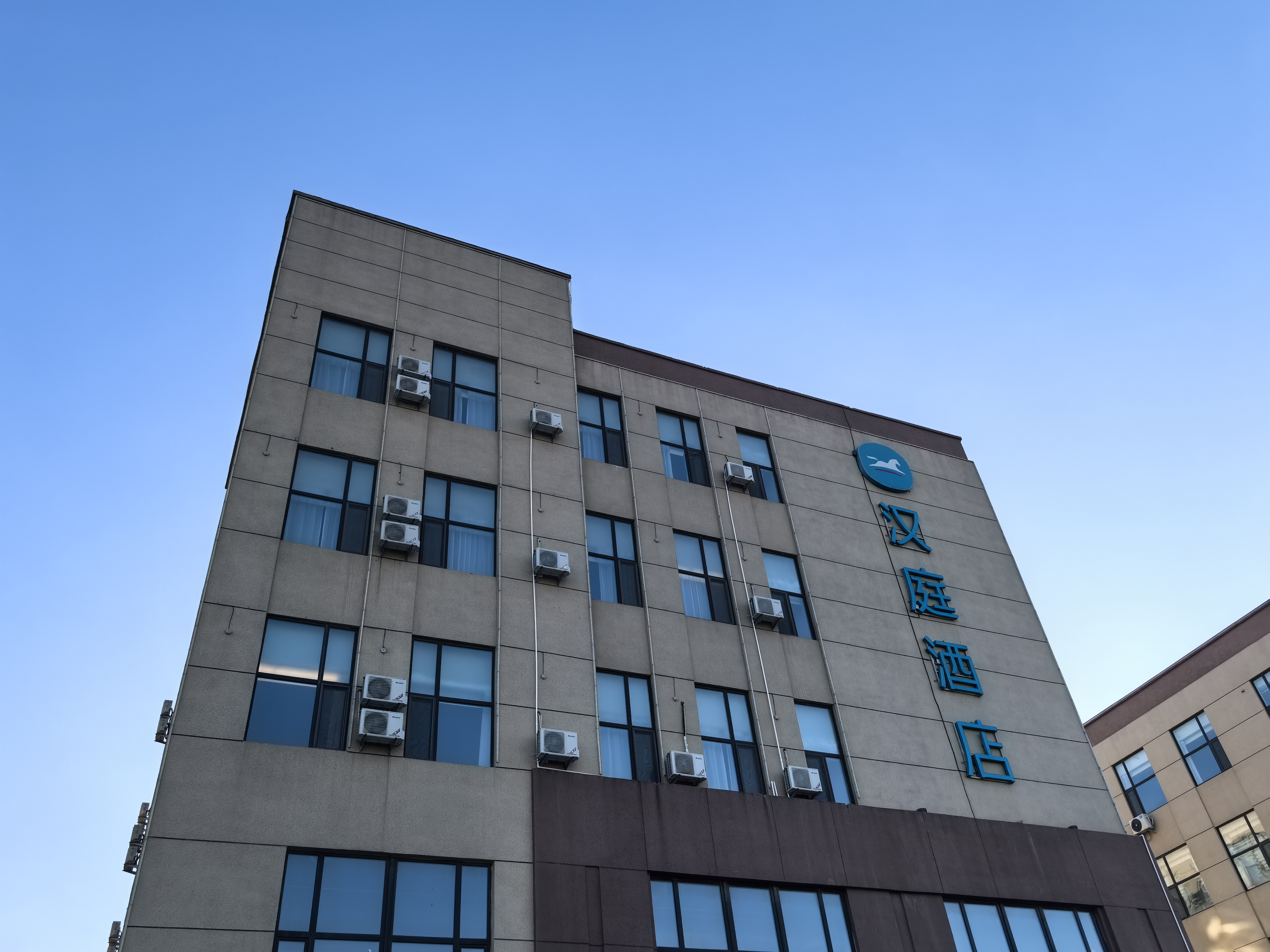 汉庭长春净月长影世纪城酒店