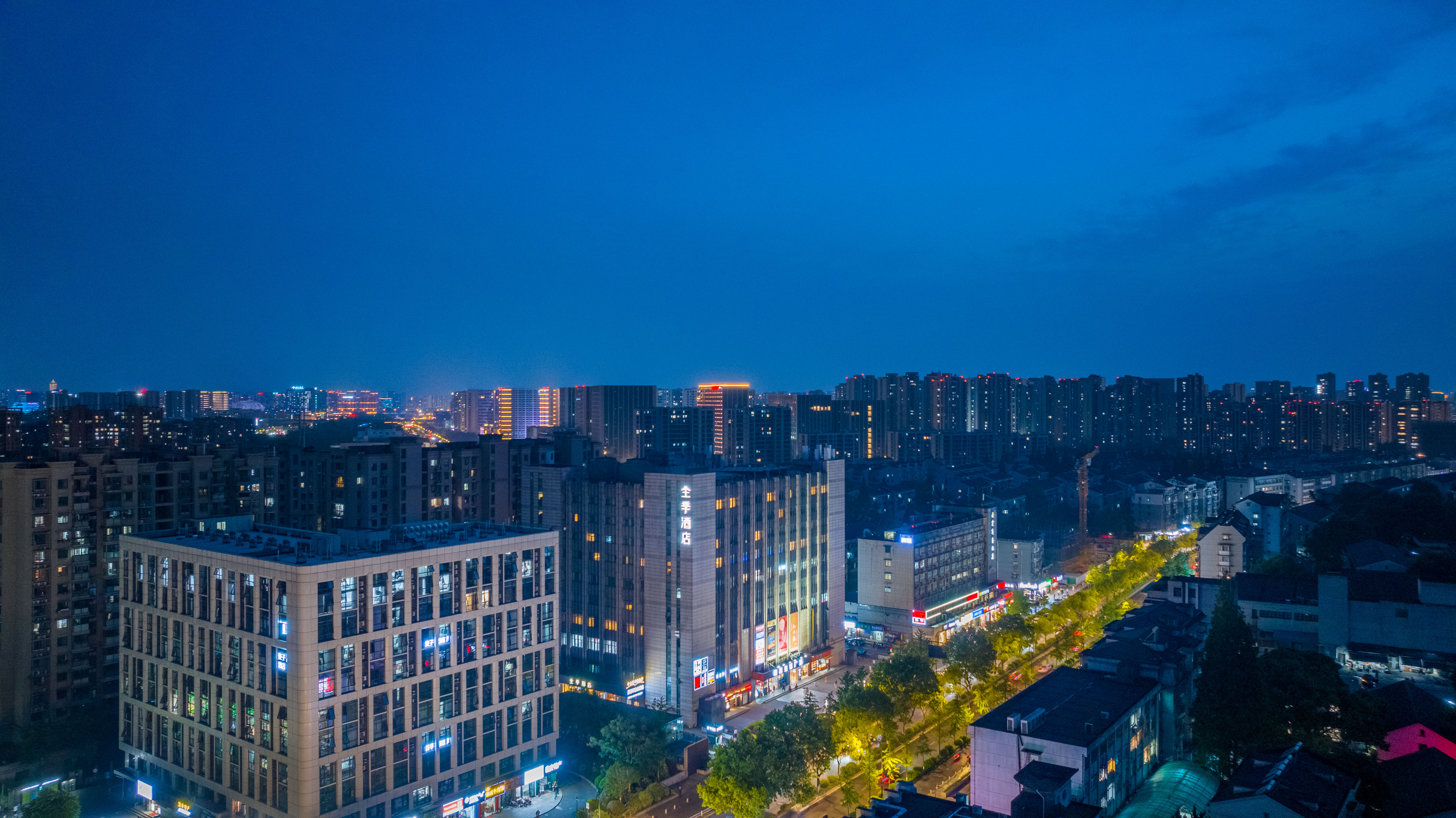 全季杭州半山路酒店