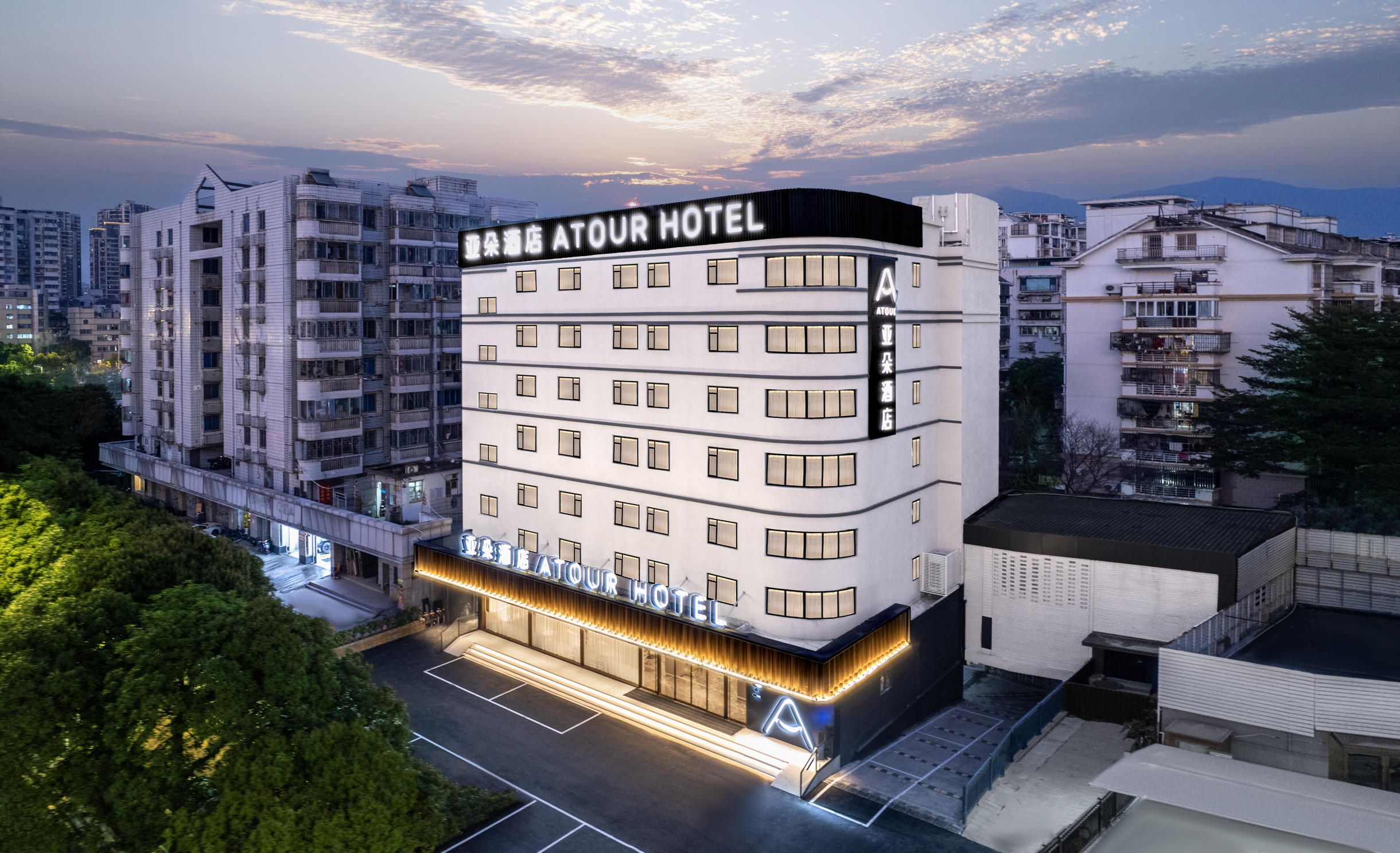 福州金融街万达连江中路亚朵酒店