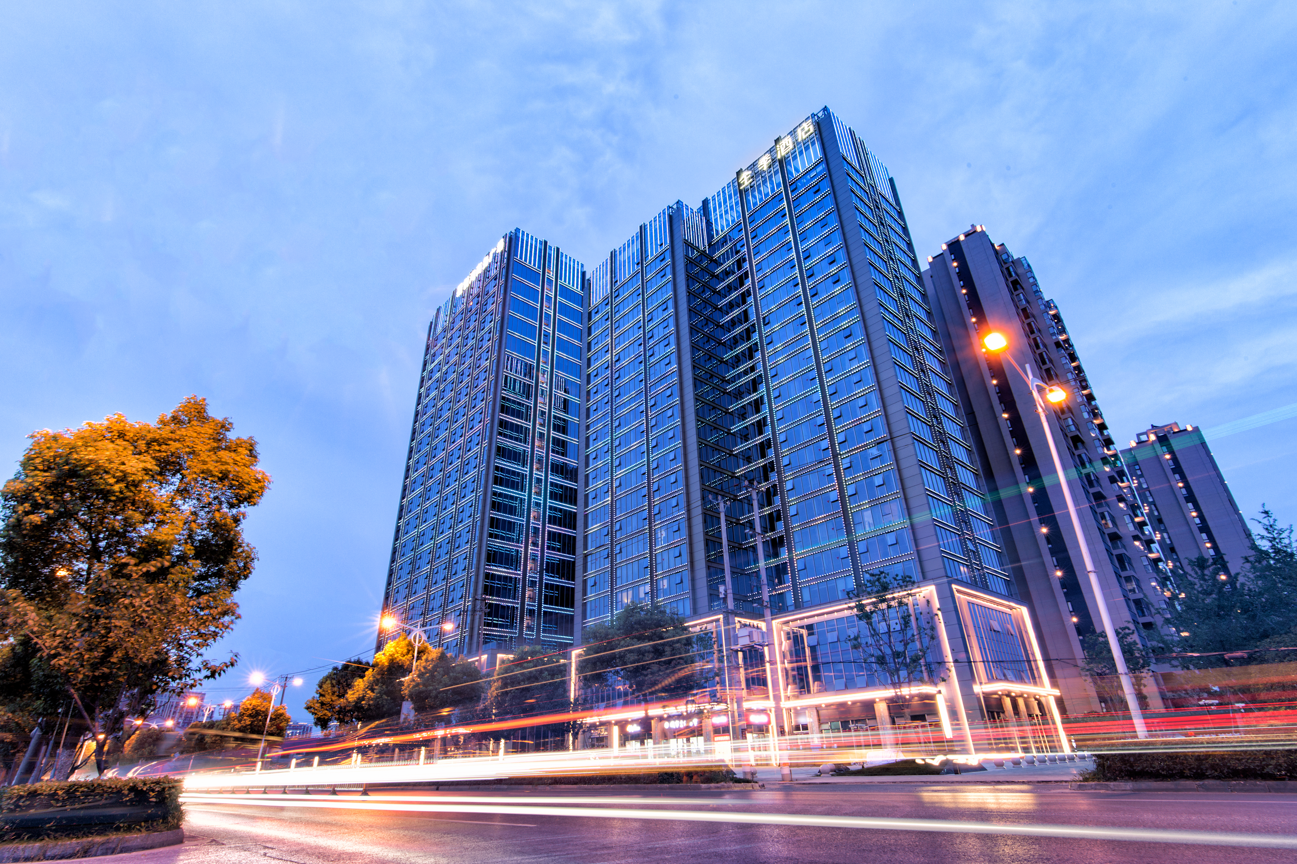 全季苏州狮山滨河路酒店