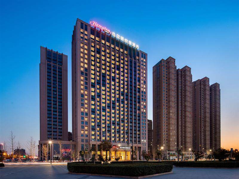 连云港东海水晶城希尔顿欢朋酒店