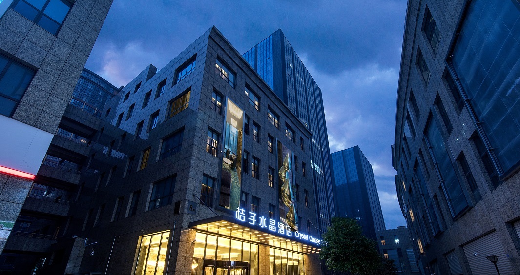 南京奥体中心桔子水晶酒店