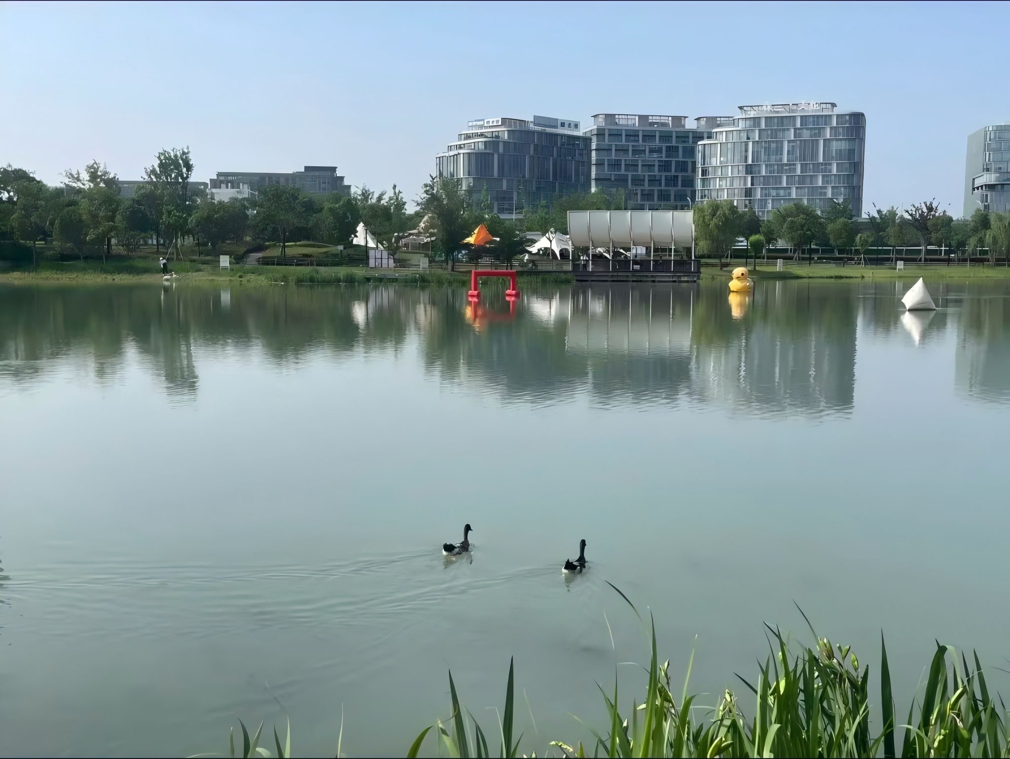 全季上海外高桥自贸区洲海路地铁站酒店