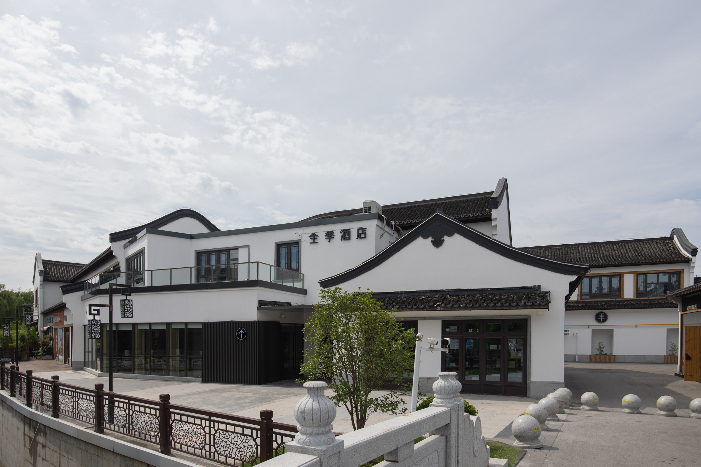 全季无锡梅里古镇景区中心酒店