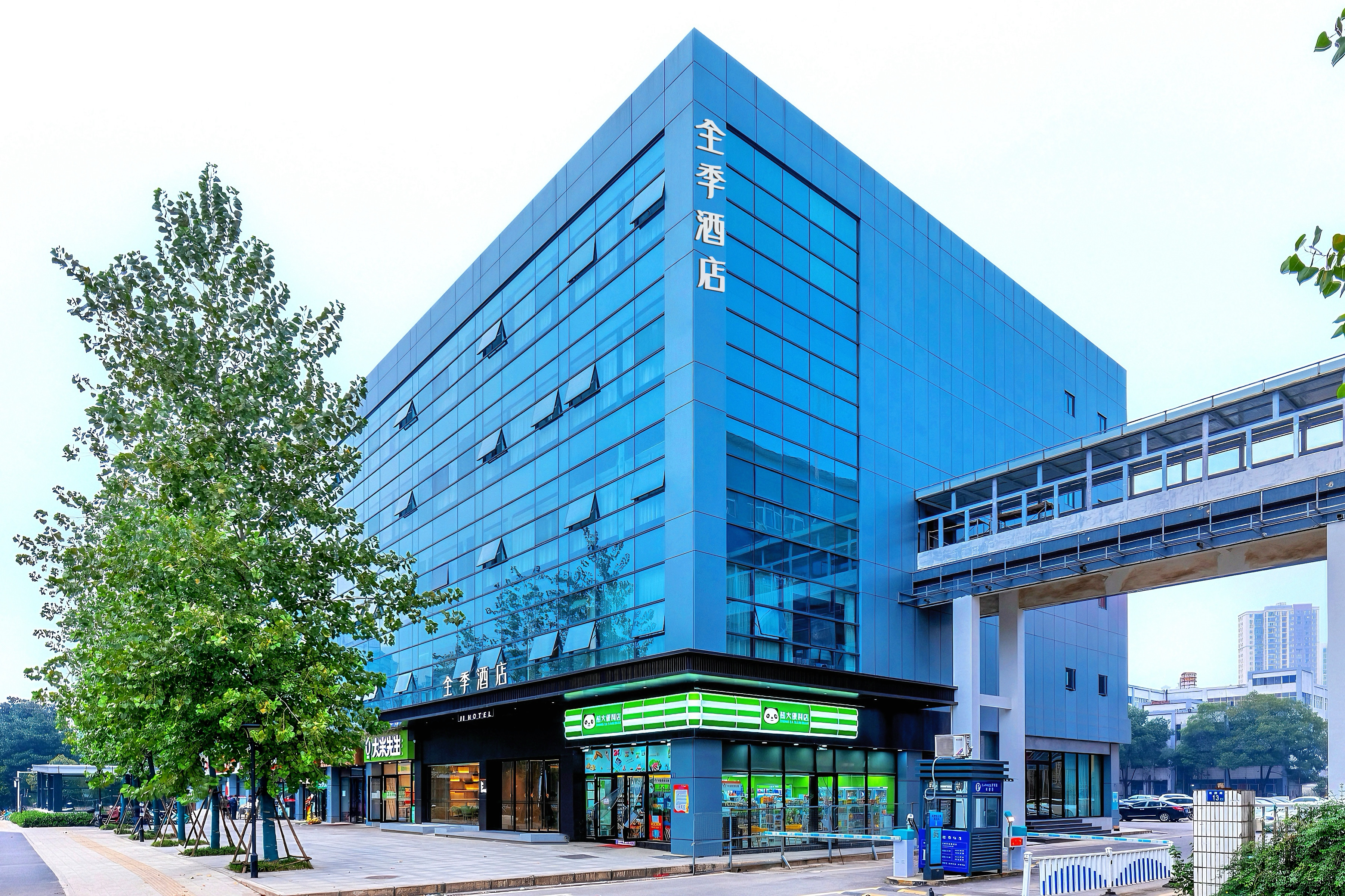 全季武汉光谷创业街酒店