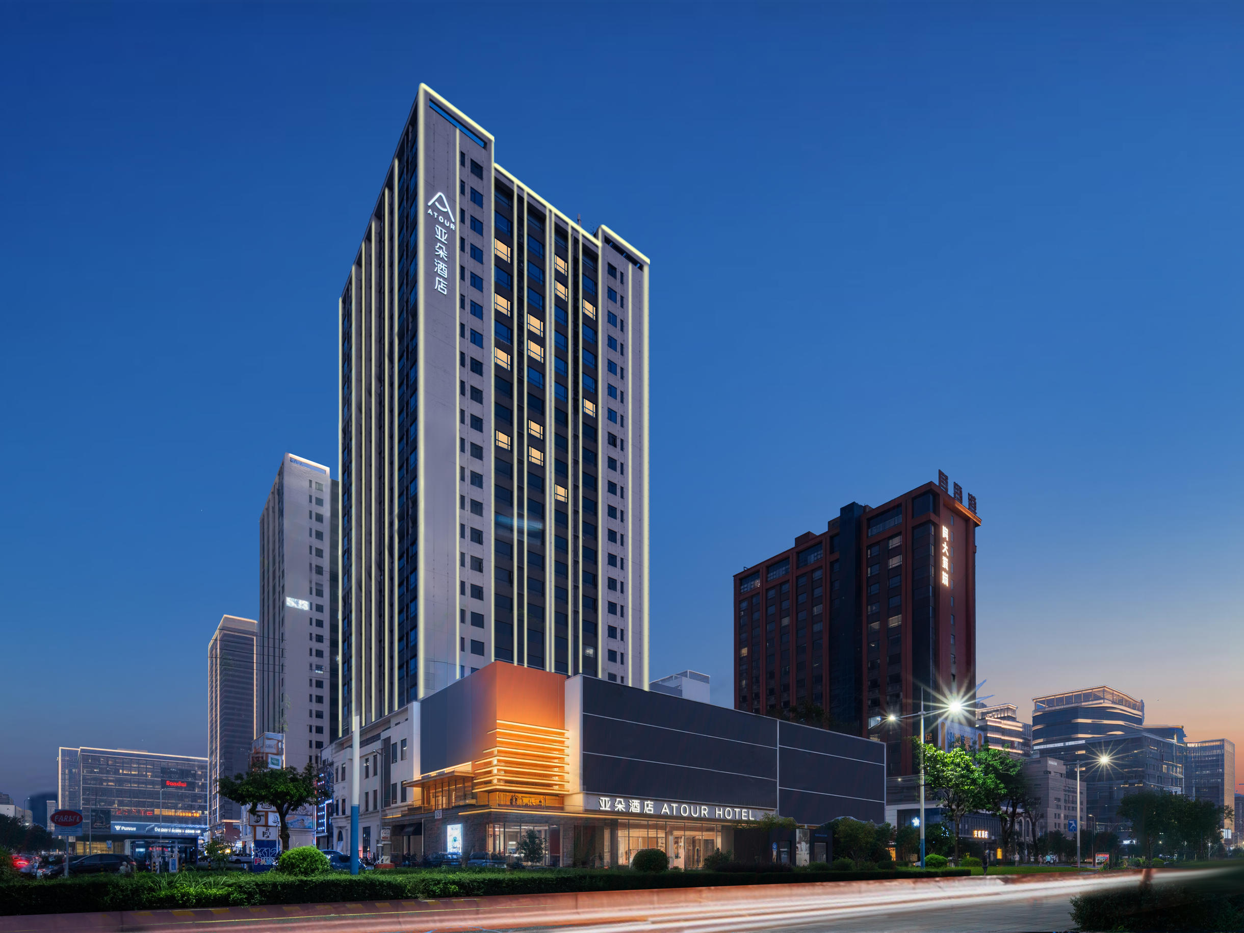 佛山千灯湖怡海港亚朵酒店