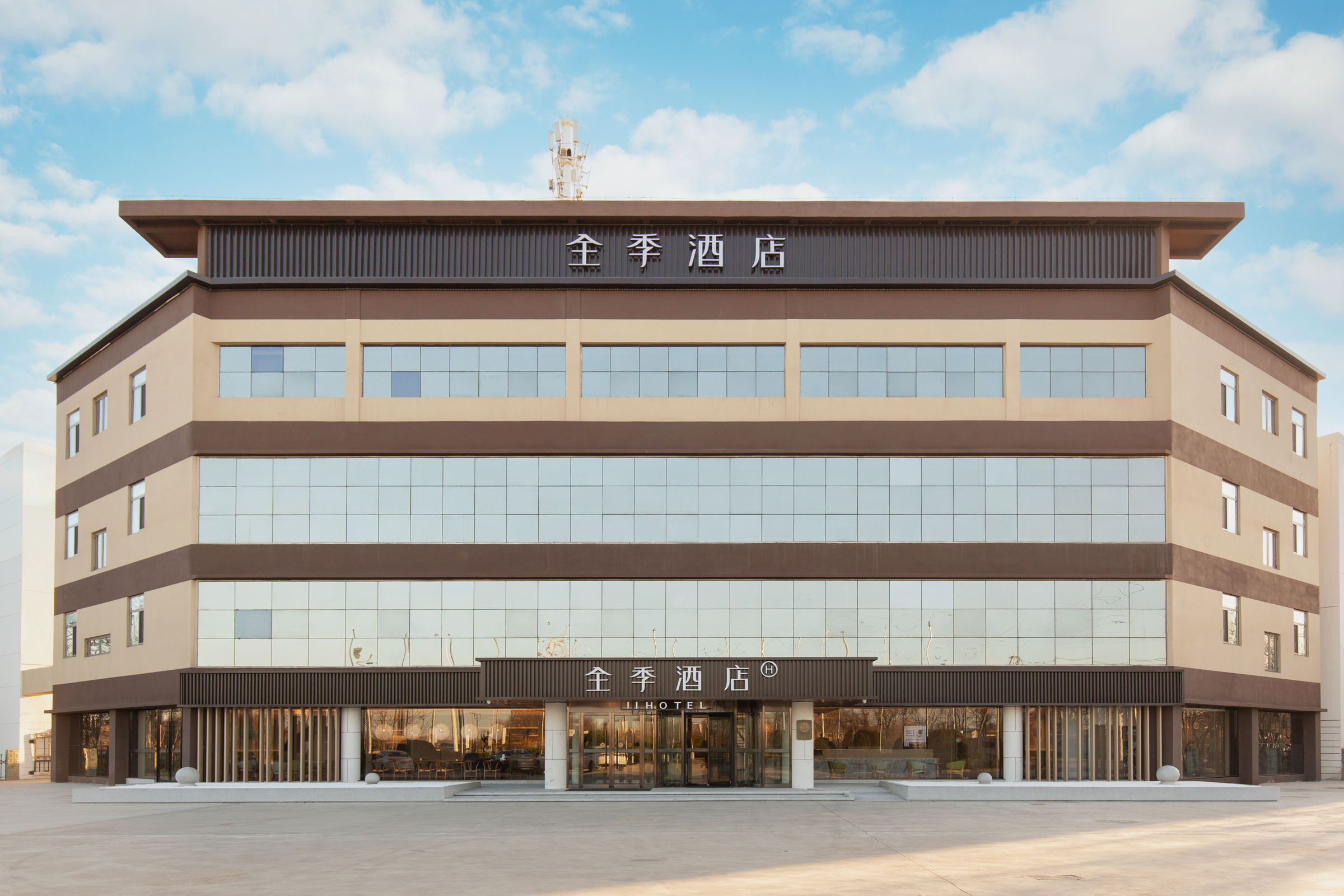 全季天津西青开发区赛达国际工业城酒店