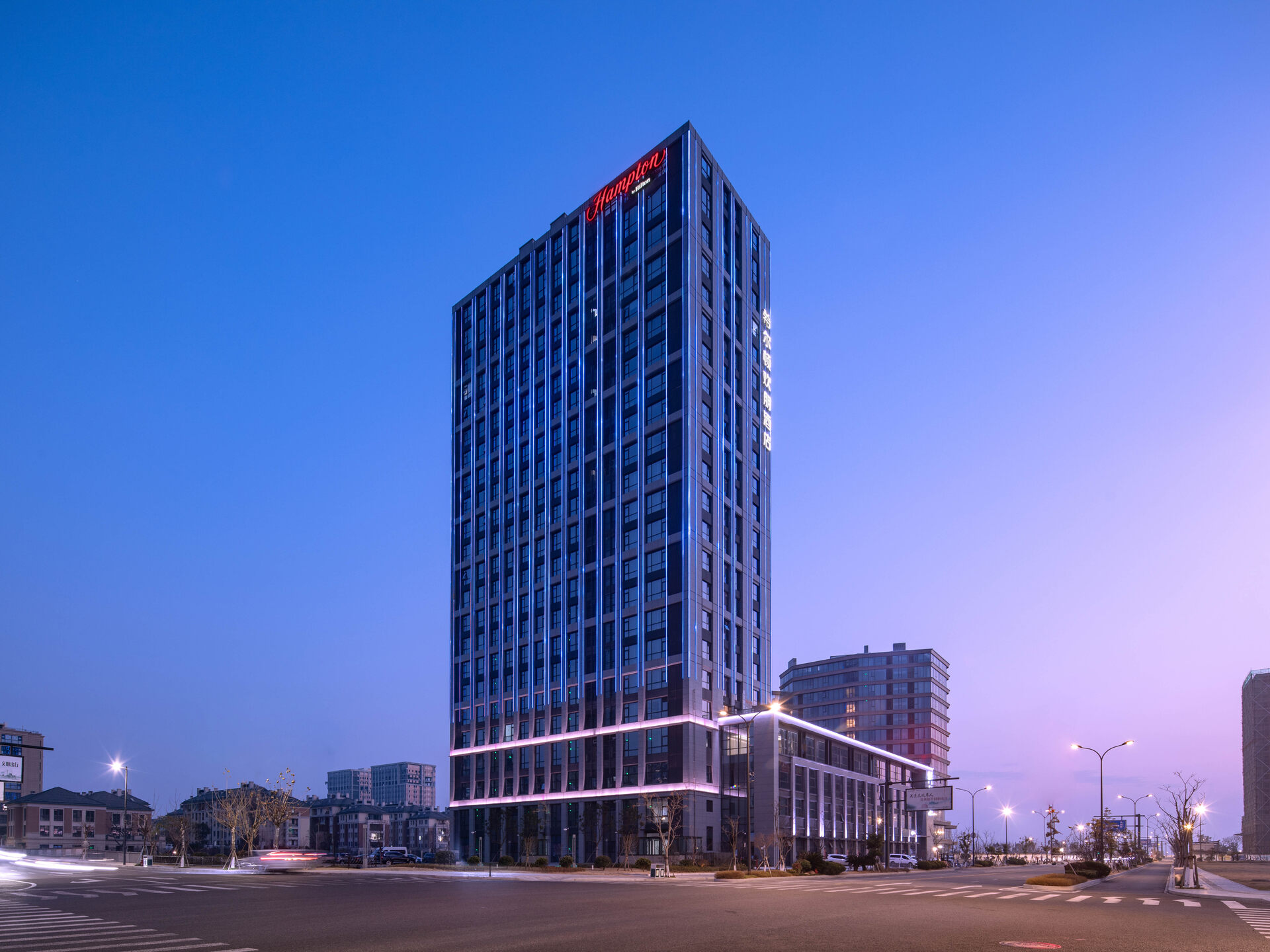 舟山新城希尔顿欢朋酒店