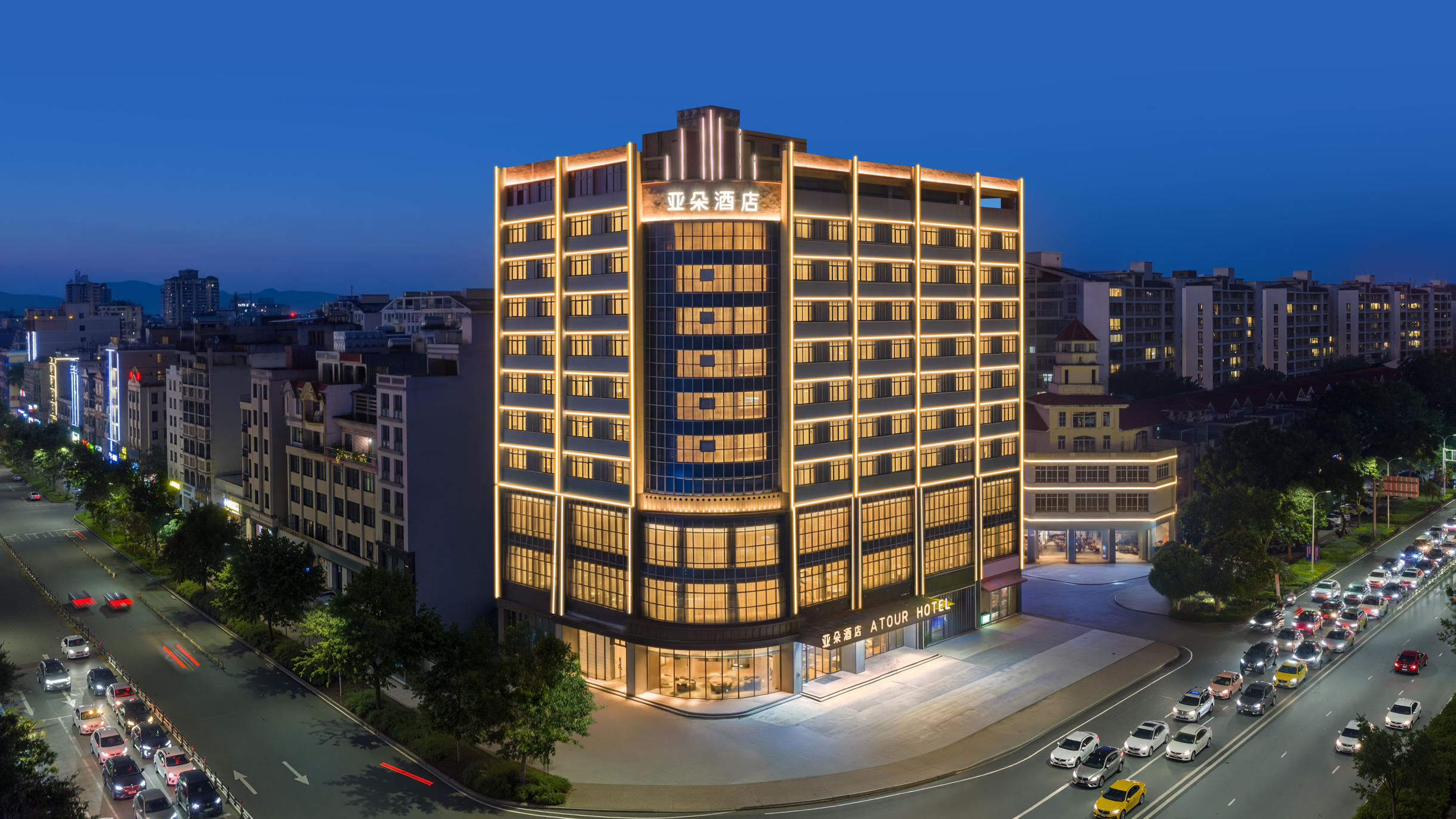 琼海高铁站爱华东路亚朵酒店