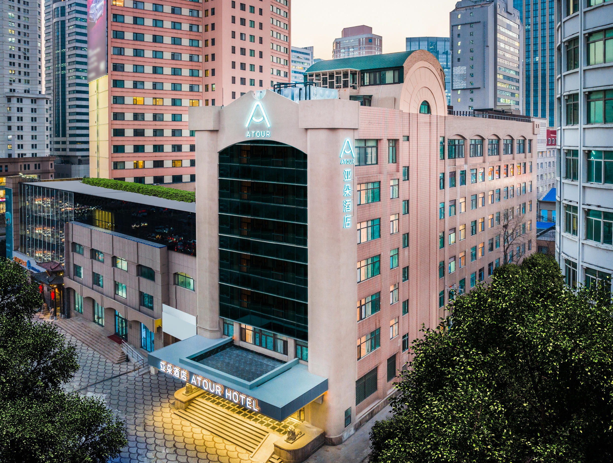 青岛五四广场香港中路亚朵酒店