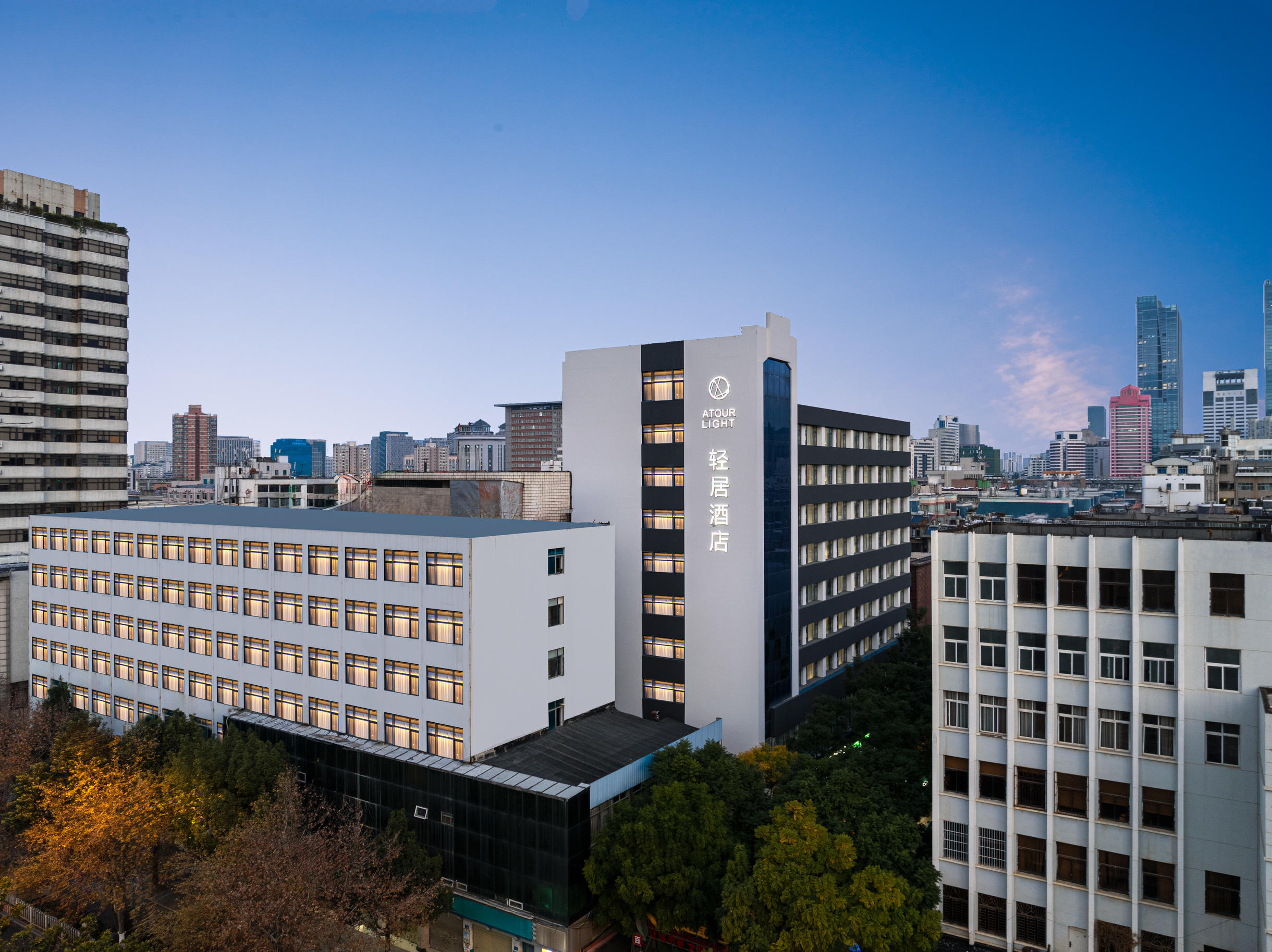 昆明火车站环城南路轻居酒店