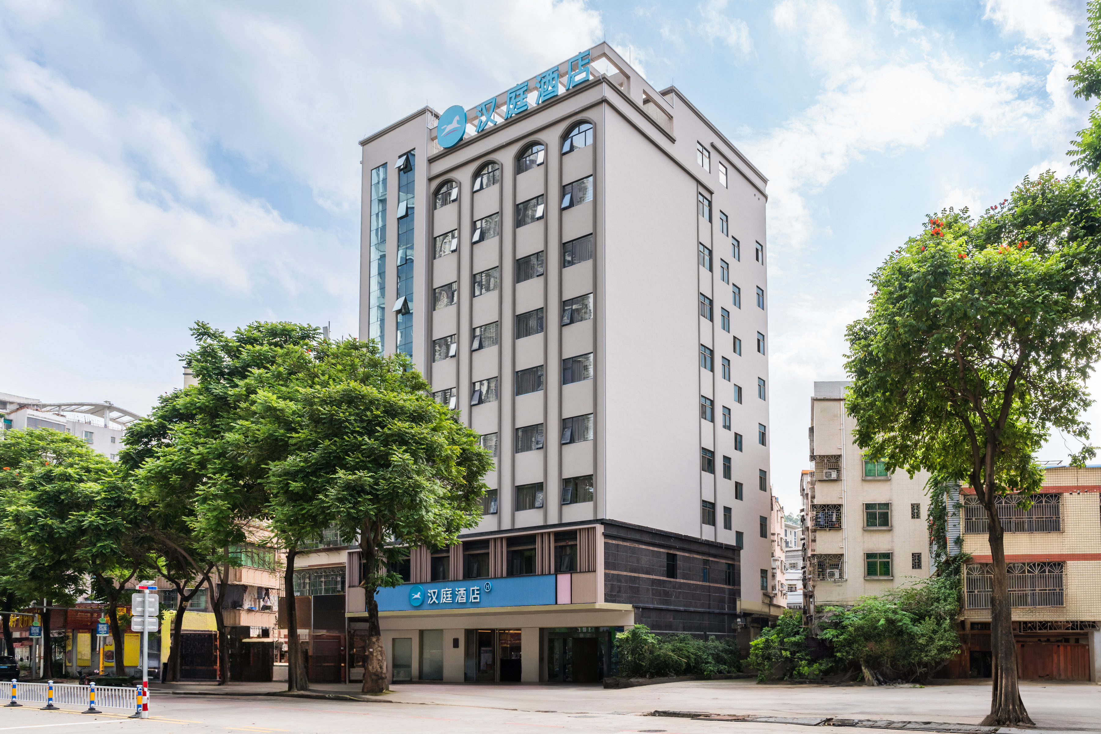 汉庭惠州港惠购物中心麦地酒店